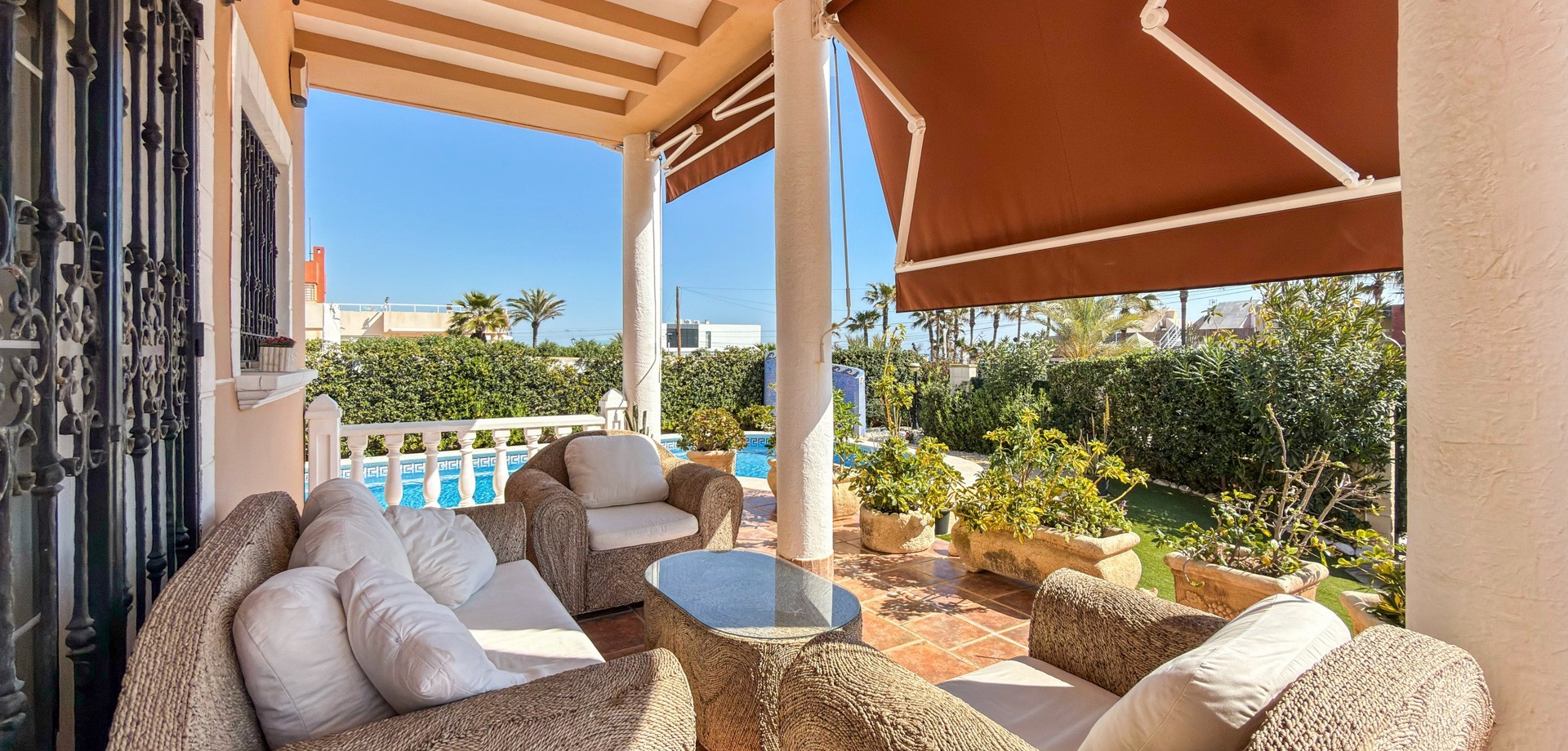 For sale - 5 Bedroom 6 Bathroom Detached Villa in Torrevieja - Torrelamata - La Mata  - Costa Blanca (Alicante)