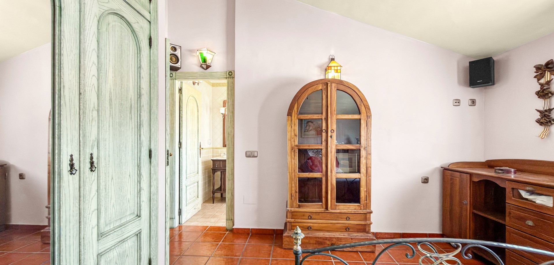 For sale - 5 Bedroom 6 Bathroom Detached Villa in Torrevieja - Torrelamata - La Mata  - Costa Blanca (Alicante)