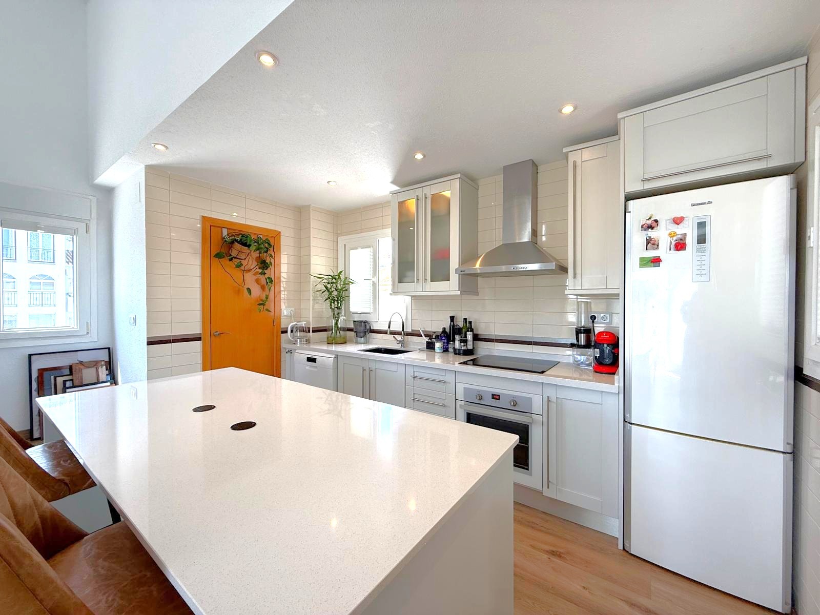 For sale - 2 Bedroom 1 Bathroom Penthouse in Villamartin - Villamartín  - Alicante