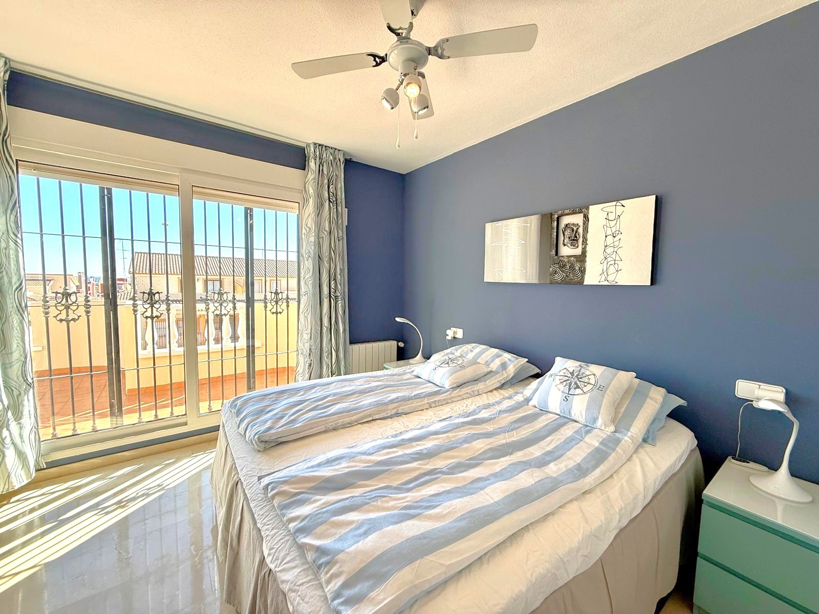 For sale - 3 Bedroom 3 Bathroom Villa in Villamartin - Los Dolses  - Alicante