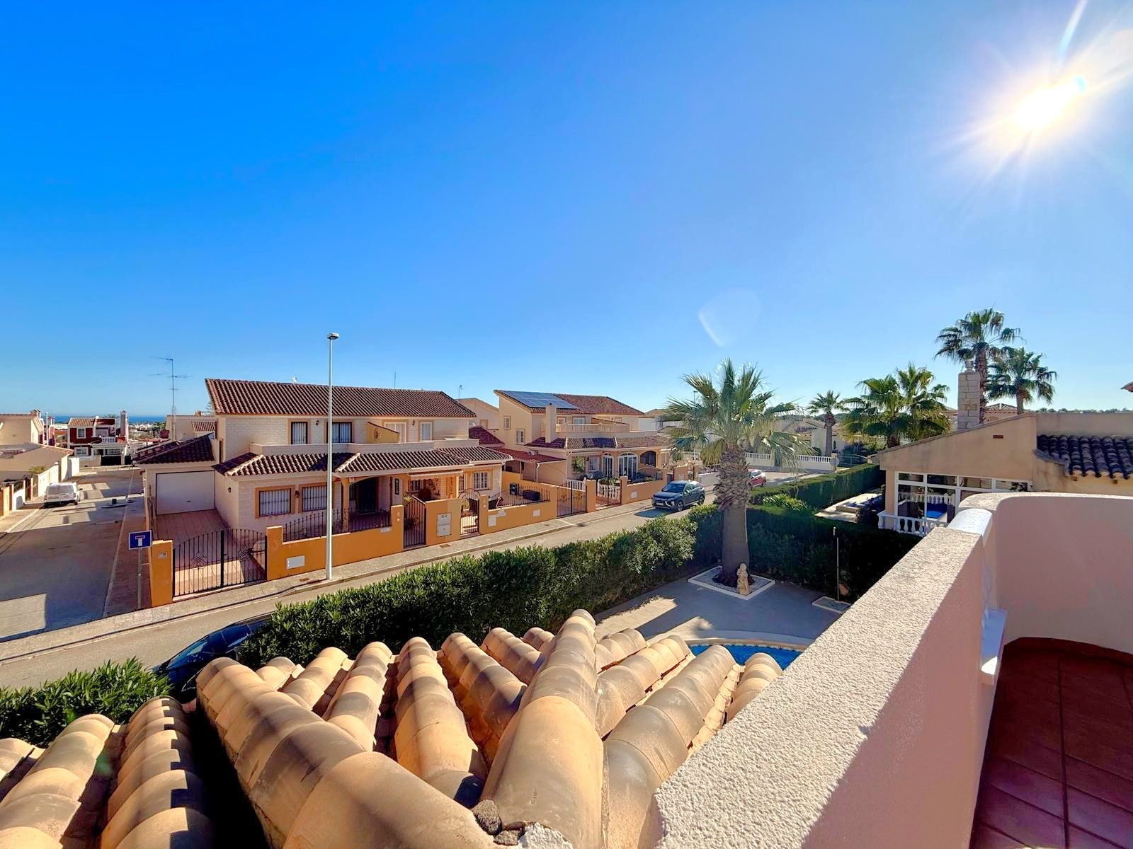 For sale - 3 Bedroom 3 Bathroom Villa in Villamartin - Los Dolses  - Alicante