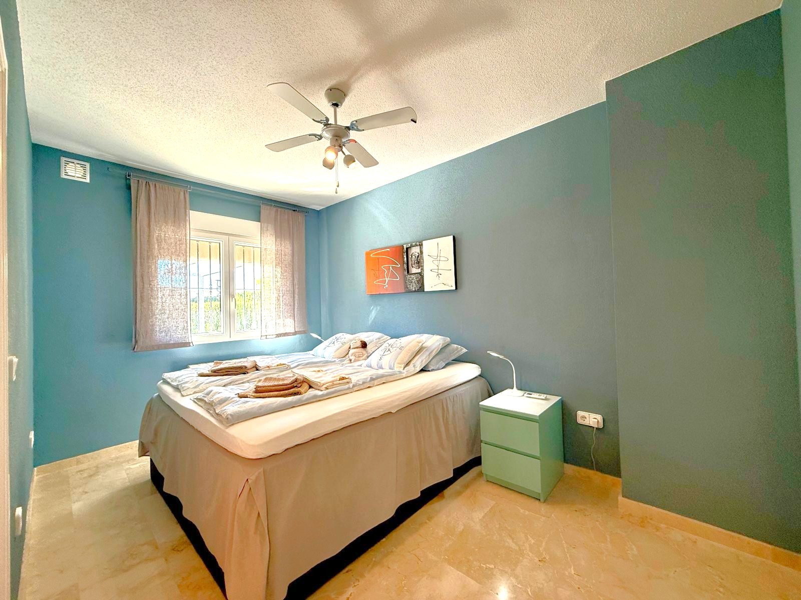 For sale - 3 Bedroom 3 Bathroom Villa in Villamartin - Los Dolses  - Alicante