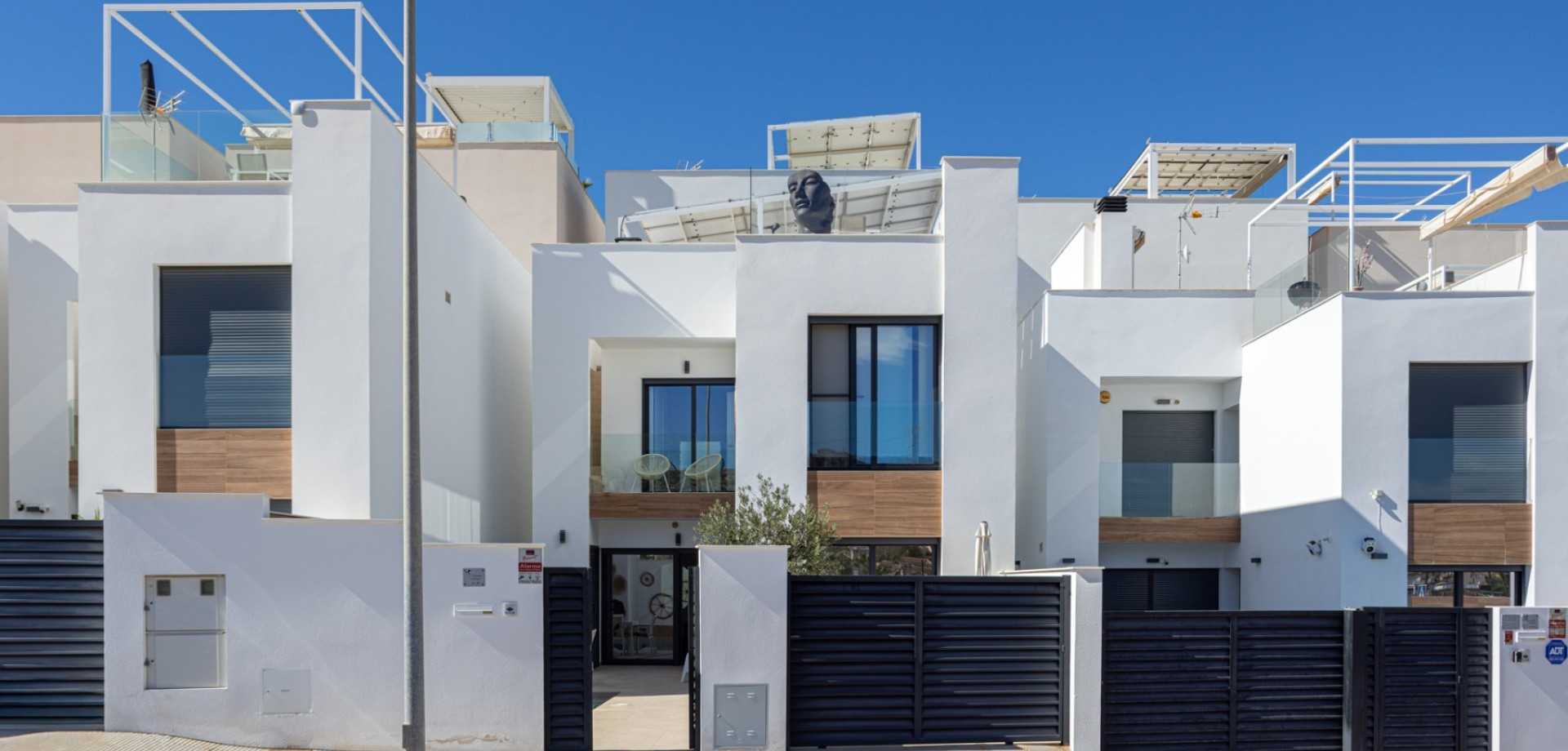 For sale - 3 Bedroom 3 Bathroom Townhouse in Benijófar - Benijofar  - Costa Blanca (Alicante)