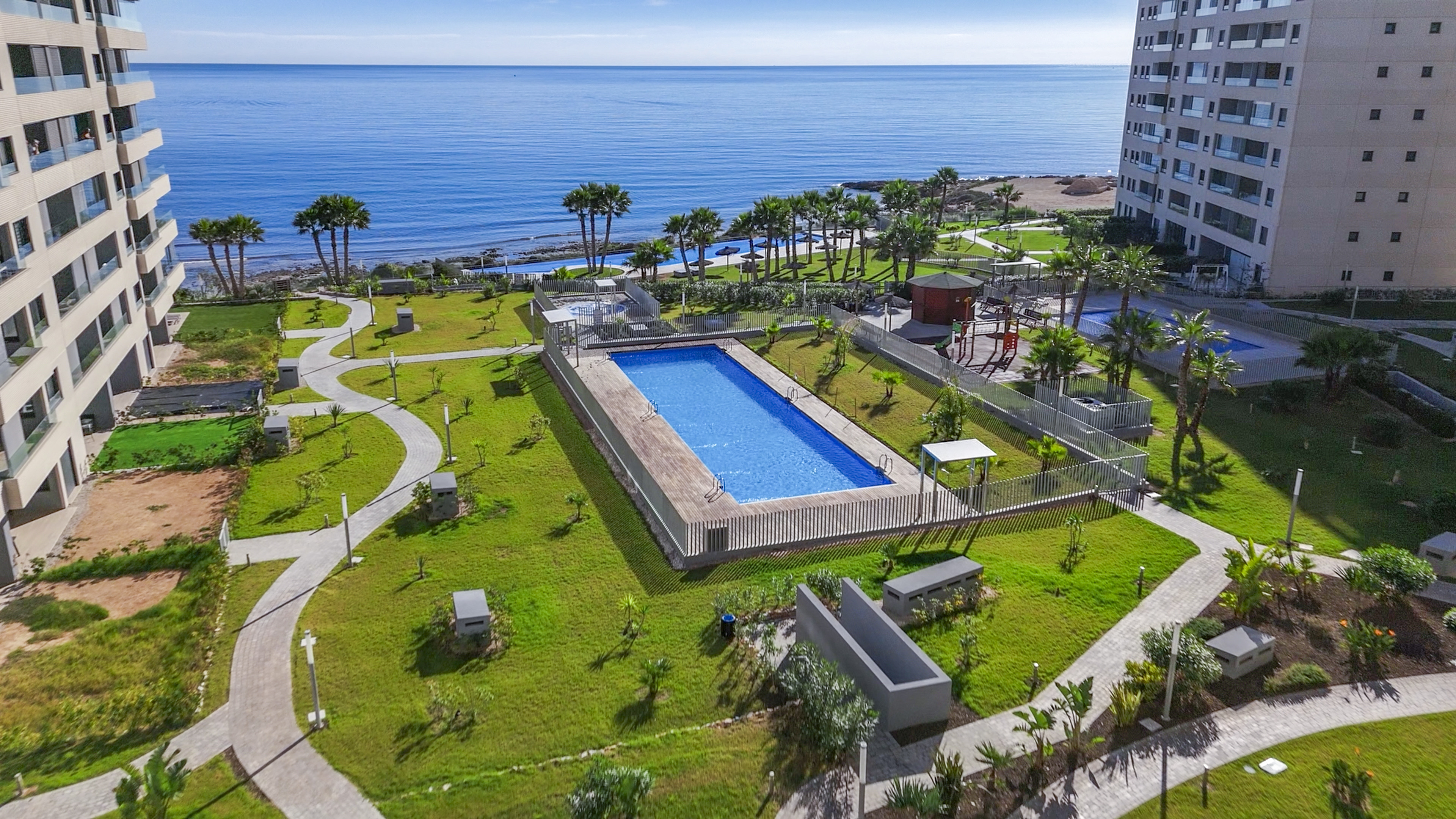 For sale - 2 Bedroom 2 Bathroom Apartamento in Torrevieja - Punta Prima  - Alicante