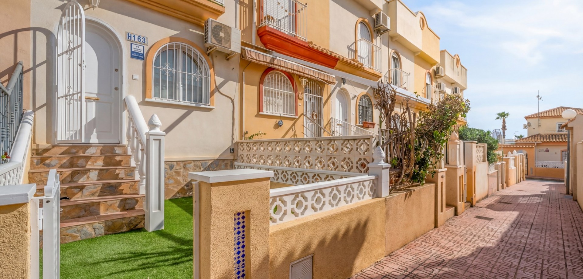 For sale - 2 Bedroom 1 Bathroom Townhouse in Orihuela Costa - La Florida  - Costa Blanca (Alicante)