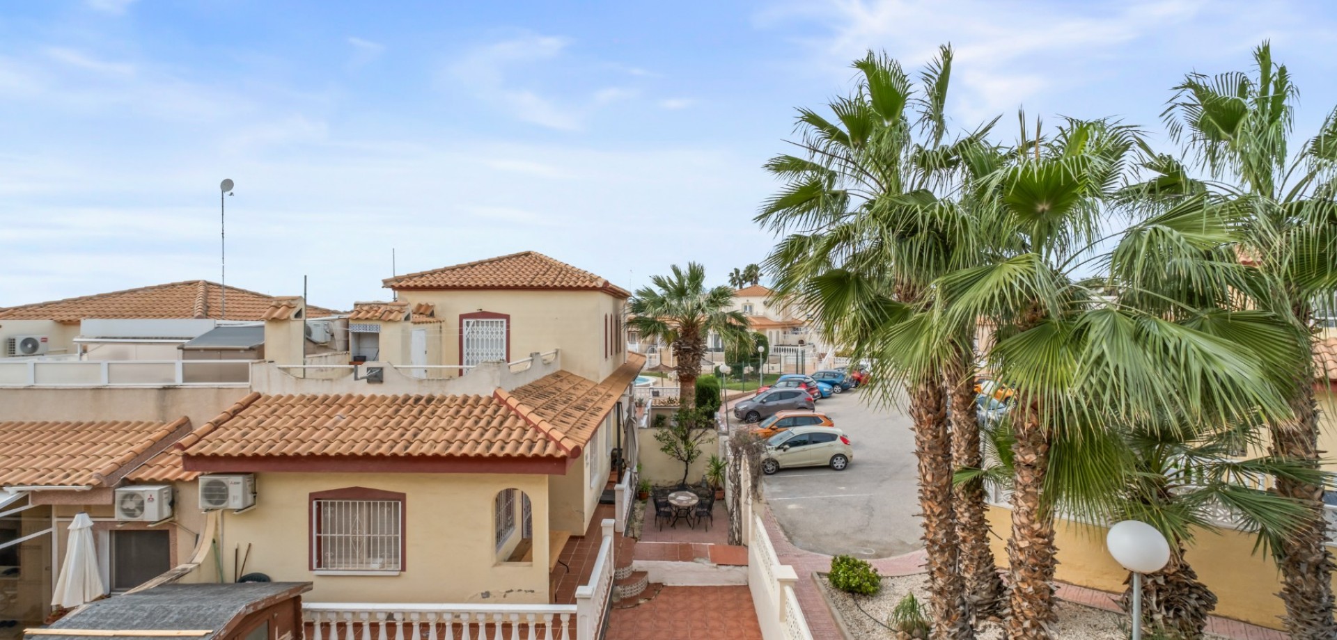 For sale - 2 Bedroom 1 Bathroom Townhouse in Orihuela Costa - La Florida  - Costa Blanca (Alicante)
