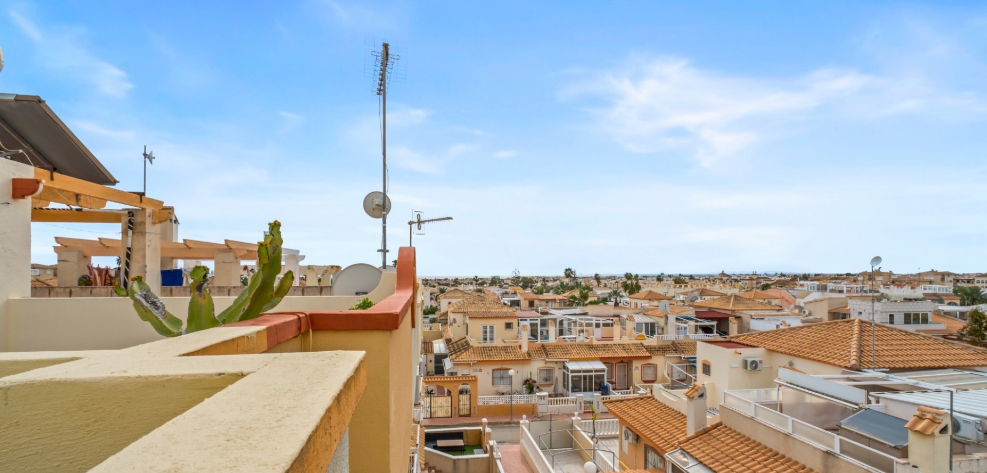 For sale - 2 Bedroom 1 Bathroom Townhouse in Orihuela Costa - La Florida  - Costa Blanca (Alicante)