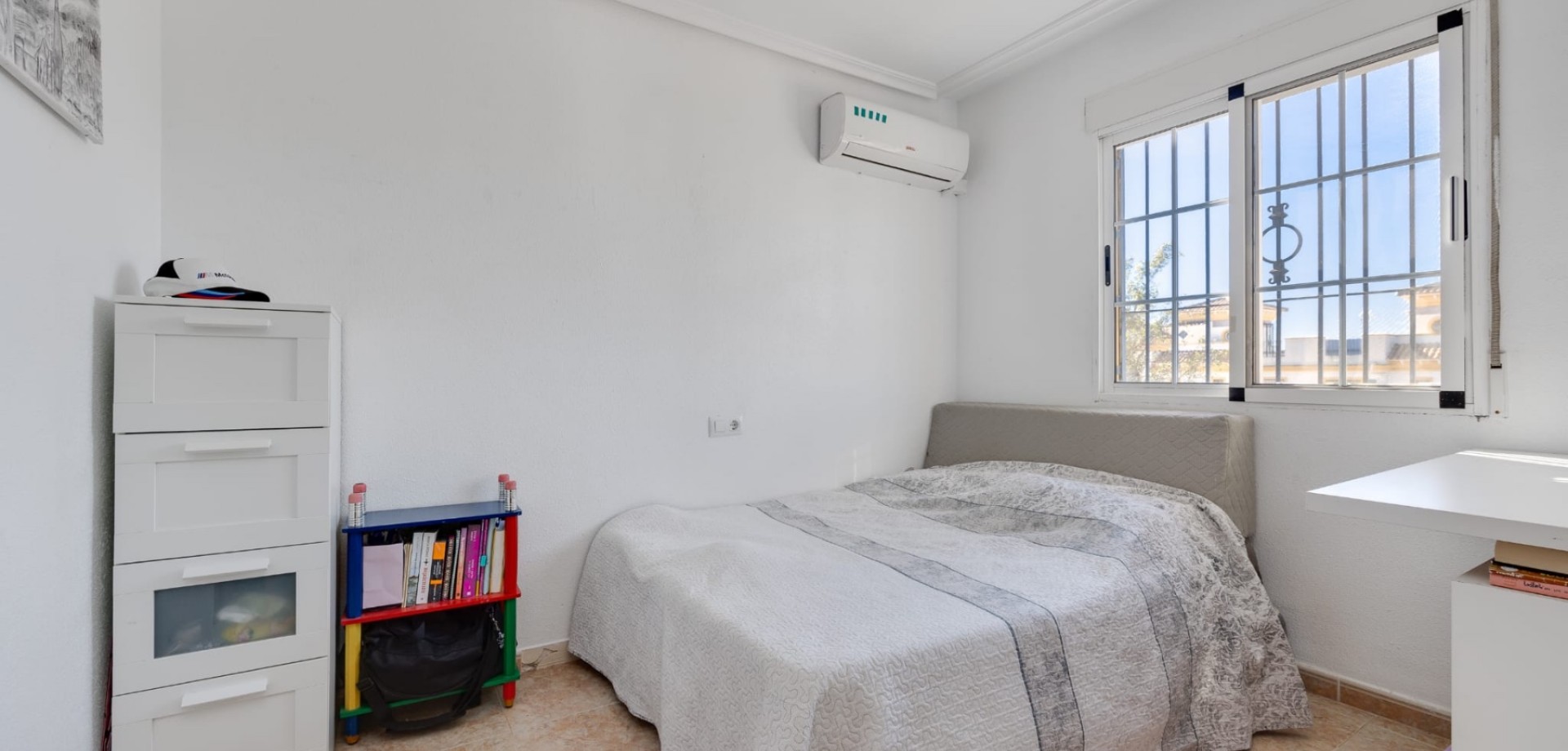 For sale - 3 Bedroom 2 Bathroom Townhouse in Torrevieja - Torrevieja  - Costa Blanca (Alicante)