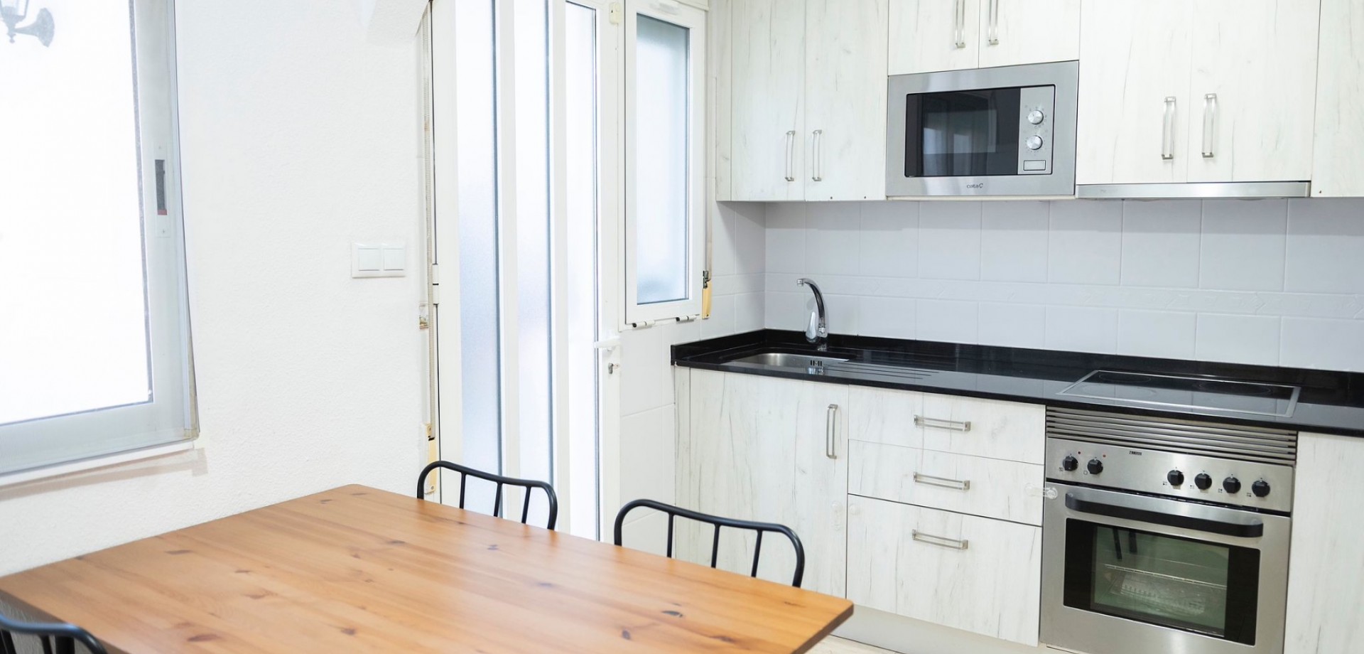 For sale - 4 Bedroom 2 Bathroom Townhouse in San Javier - San Javier  - Murcia