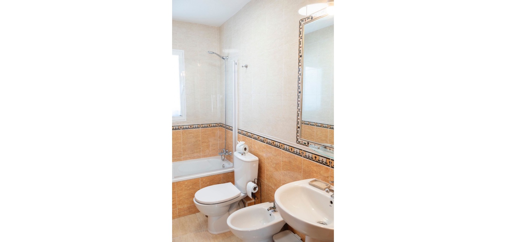 For sale - 4 Bedroom 2 Bathroom Townhouse in San Javier - San Javier  - Murcia