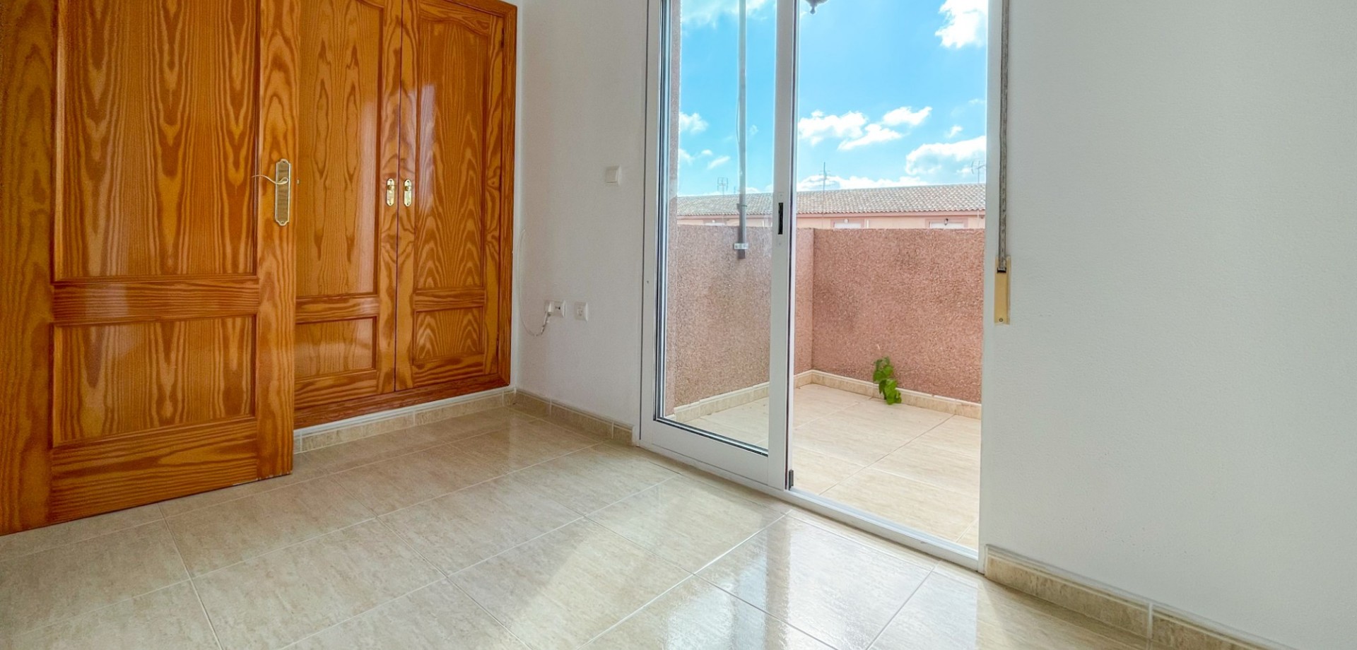 For sale - 4 Bedroom 2 Bathroom Townhouse in San Javier - San Javier  - Murcia