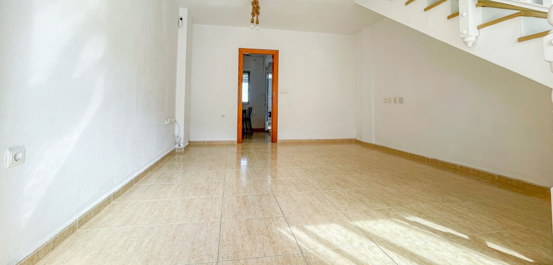 For sale - 4 Bedroom 2 Bathroom Townhouse in San Javier - San Javier  - Murcia