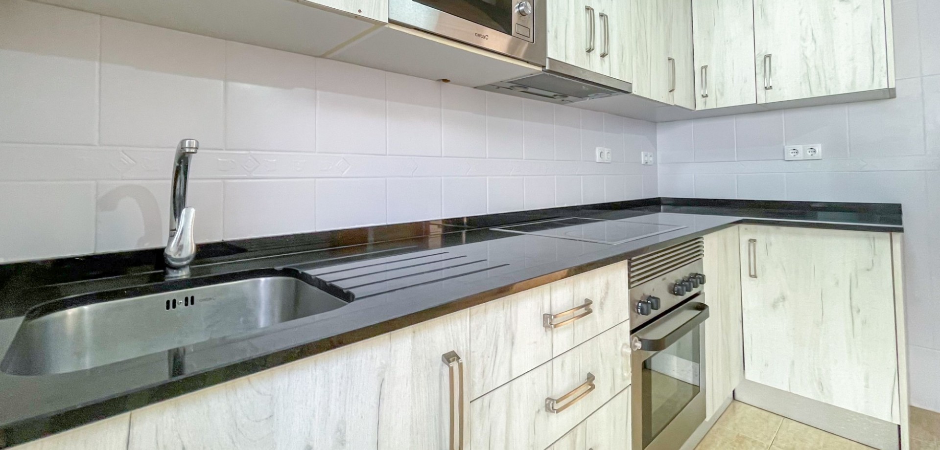 For sale - 4 Bedroom 2 Bathroom Townhouse in San Javier - San Javier  - Murcia