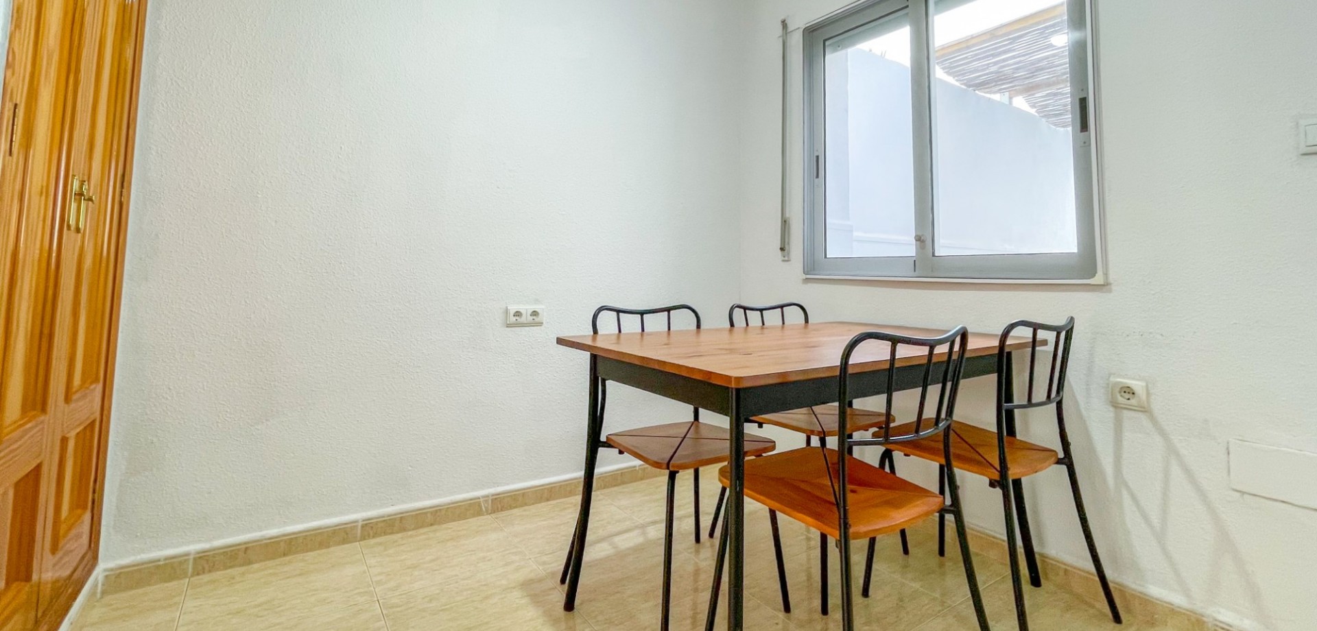 For sale - 4 Bedroom 2 Bathroom Townhouse in San Javier - San Javier  - Murcia