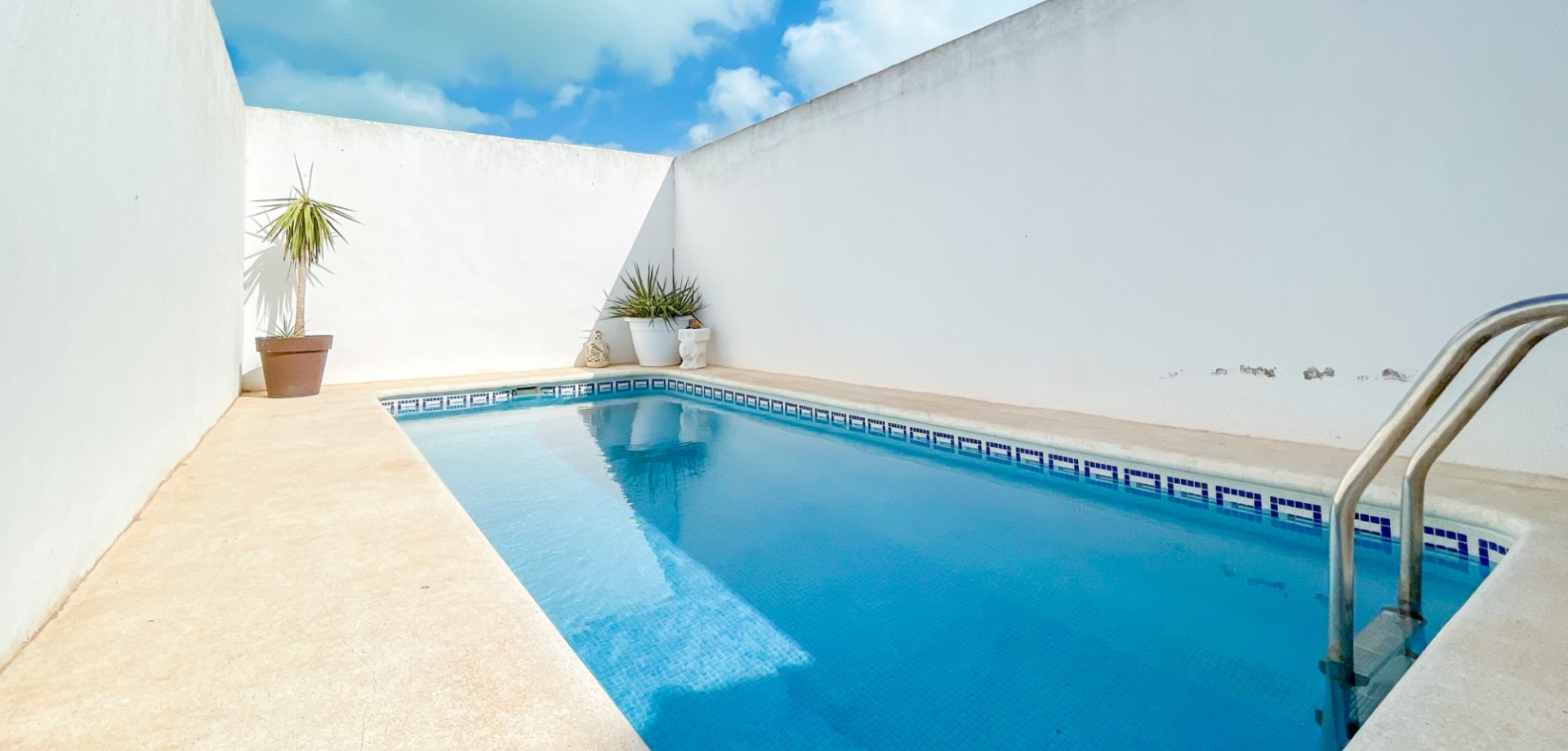 For sale - 4 Bedroom 2 Bathroom Townhouse in San Javier - San Javier  - Murcia