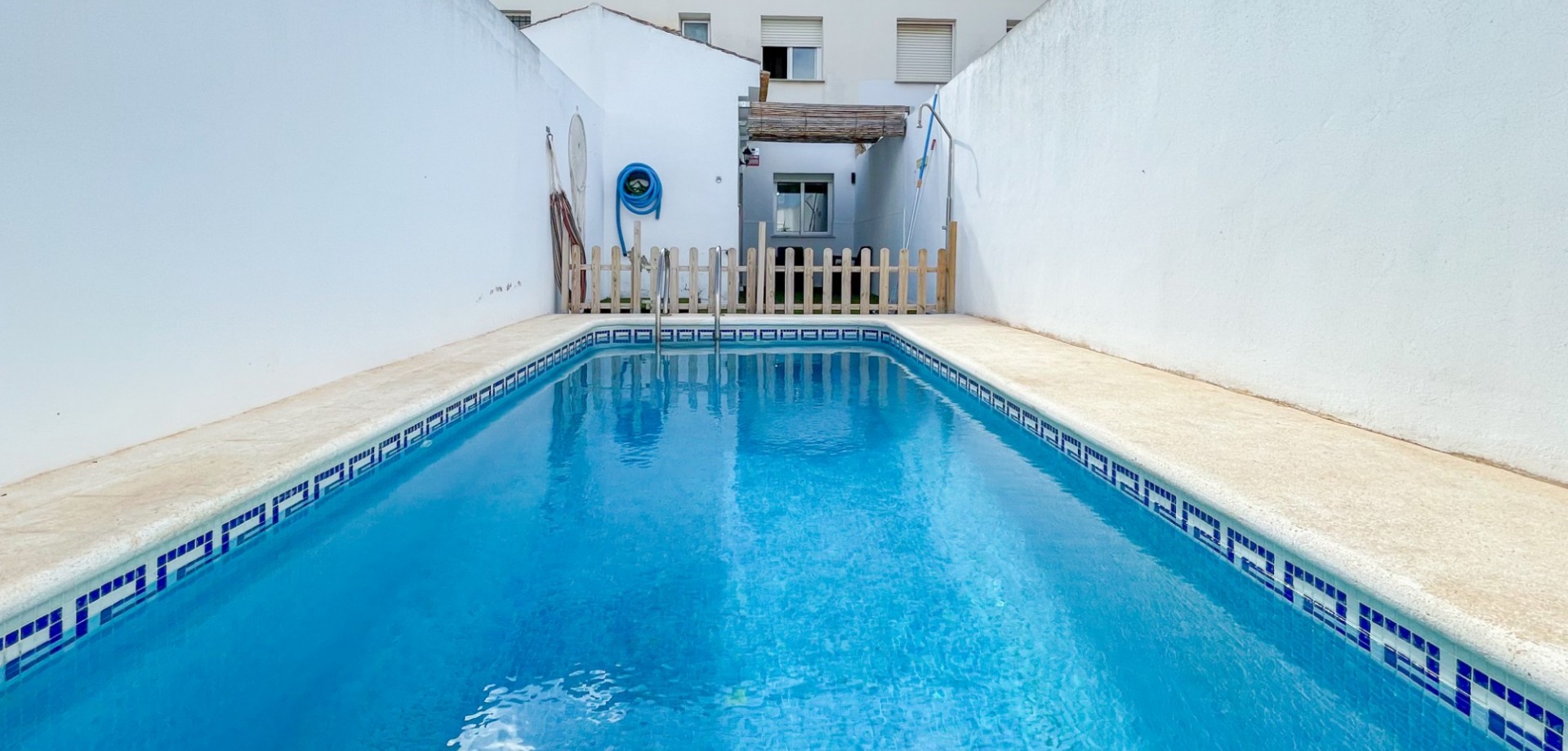 For sale - 4 Bedroom 2 Bathroom Townhouse in San Javier - San Javier  - Murcia