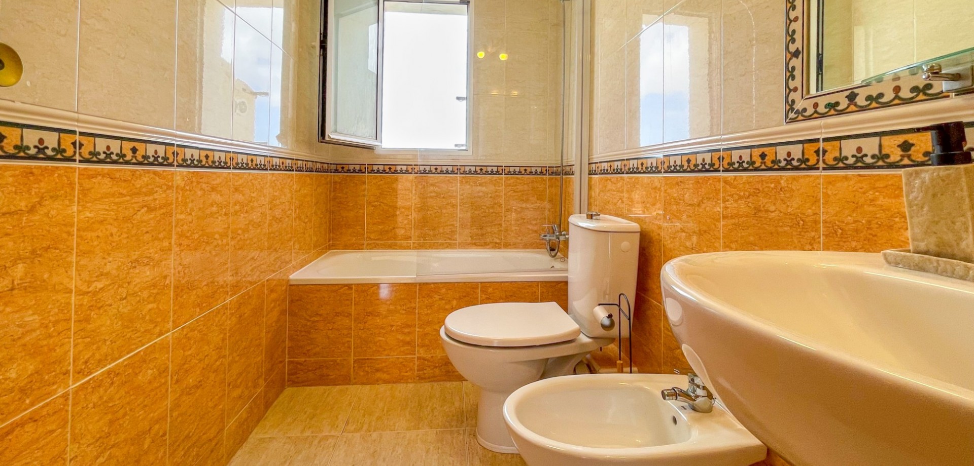 For sale - 4 Bedroom 2 Bathroom Townhouse in San Javier - San Javier  - Murcia