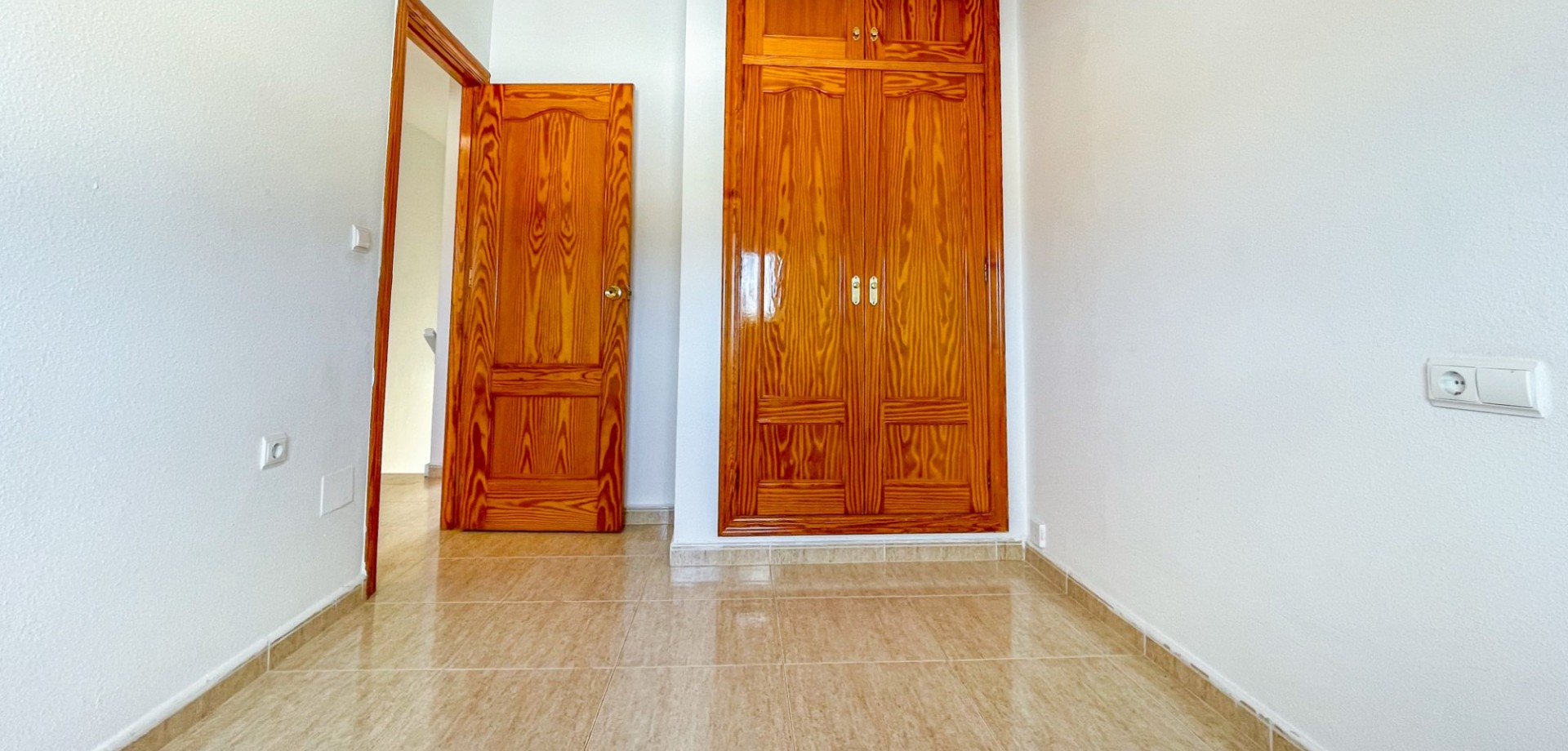 For sale - 4 Bedroom 2 Bathroom Townhouse in San Javier - San Javier  - Murcia