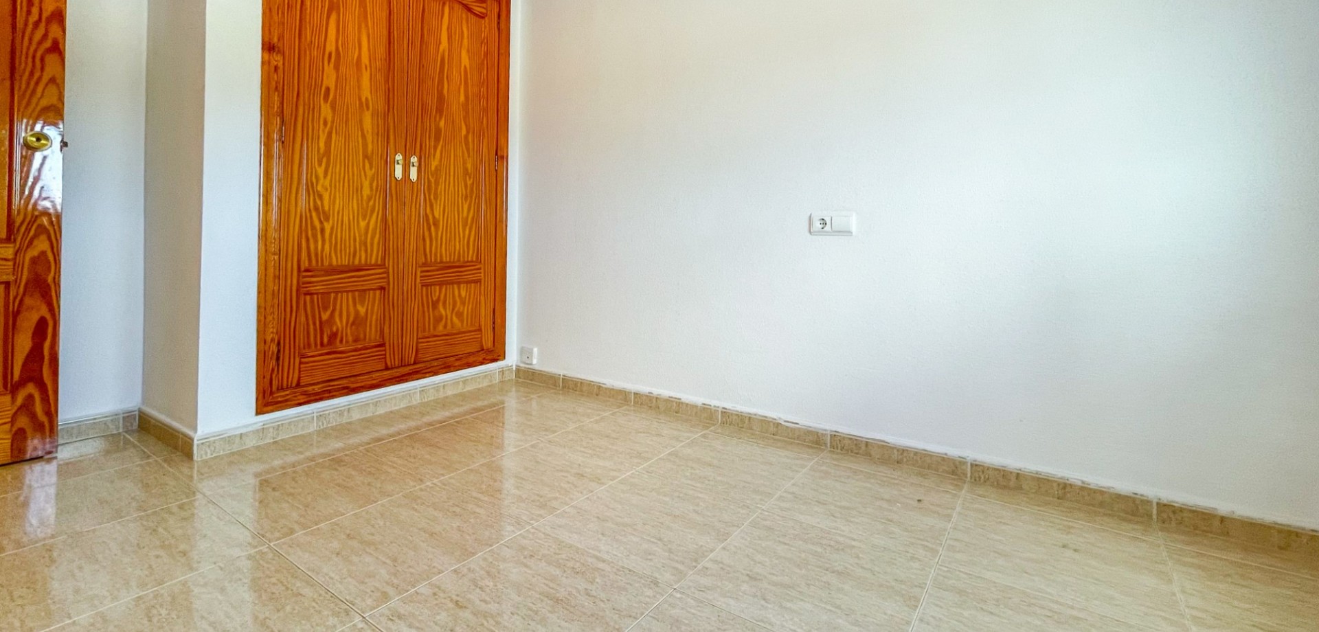 For sale - 4 Bedroom 2 Bathroom Townhouse in San Javier - San Javier  - Murcia