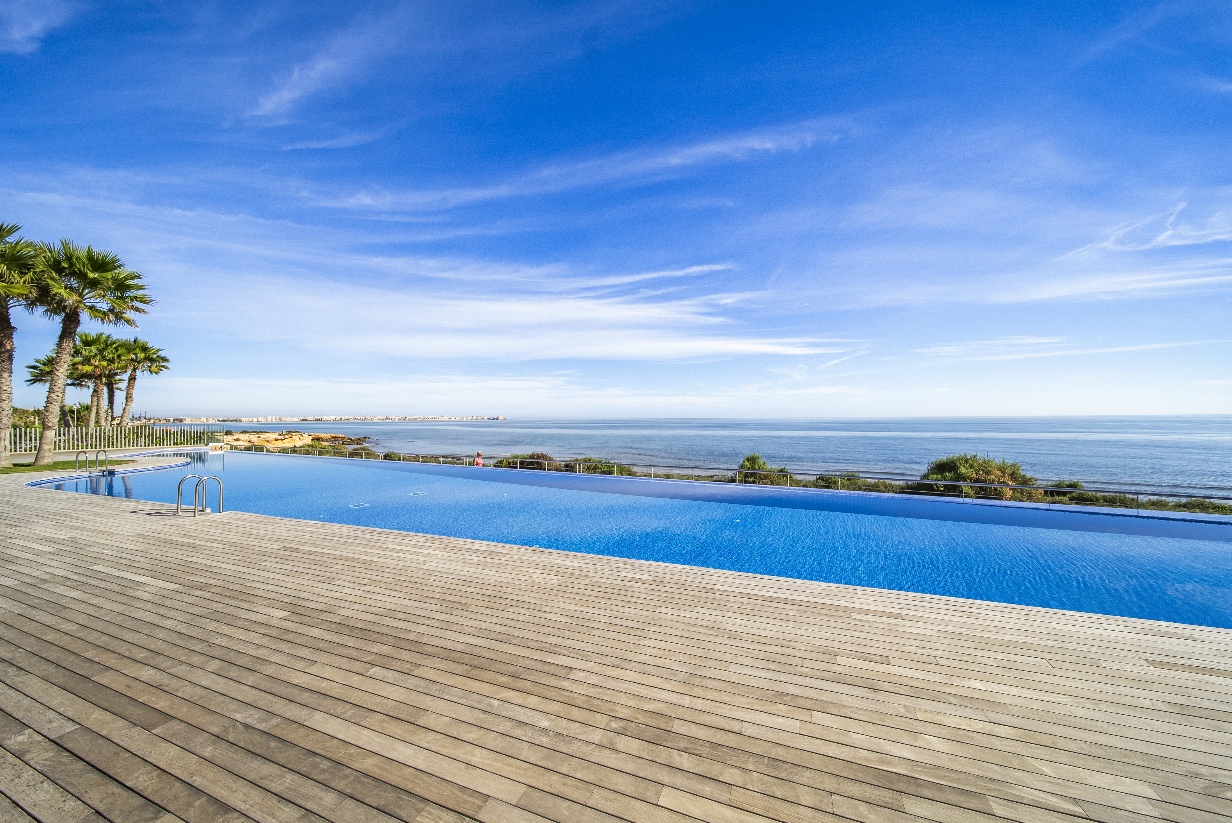 For sale - 3 Bedroom 2 Bathroom Apartamento in Torrevieja - Punta Prima  - Alicante