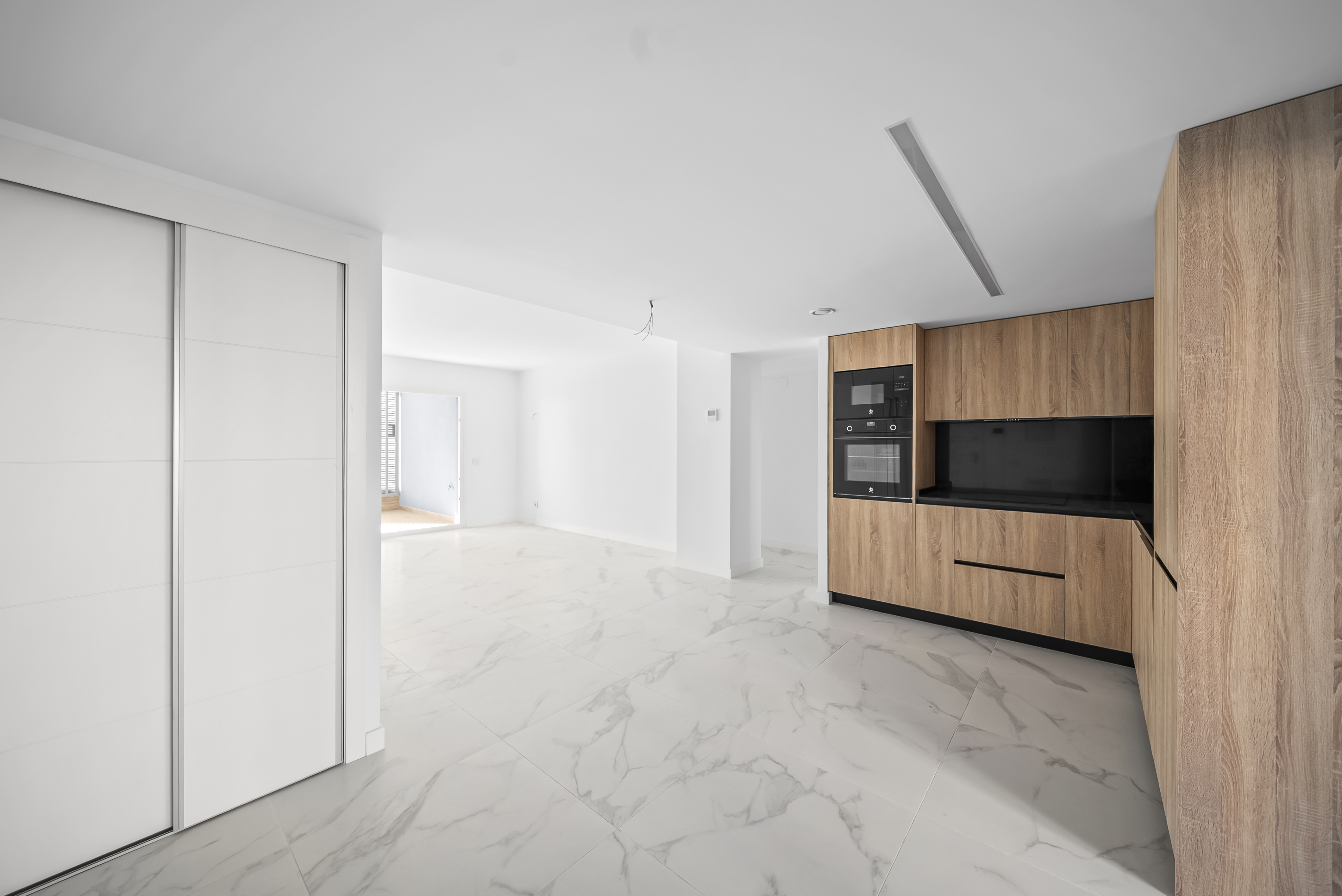 For sale - 3 Bedroom 2 Bathroom Apartamento in Torrevieja - Punta Prima  - Alicante