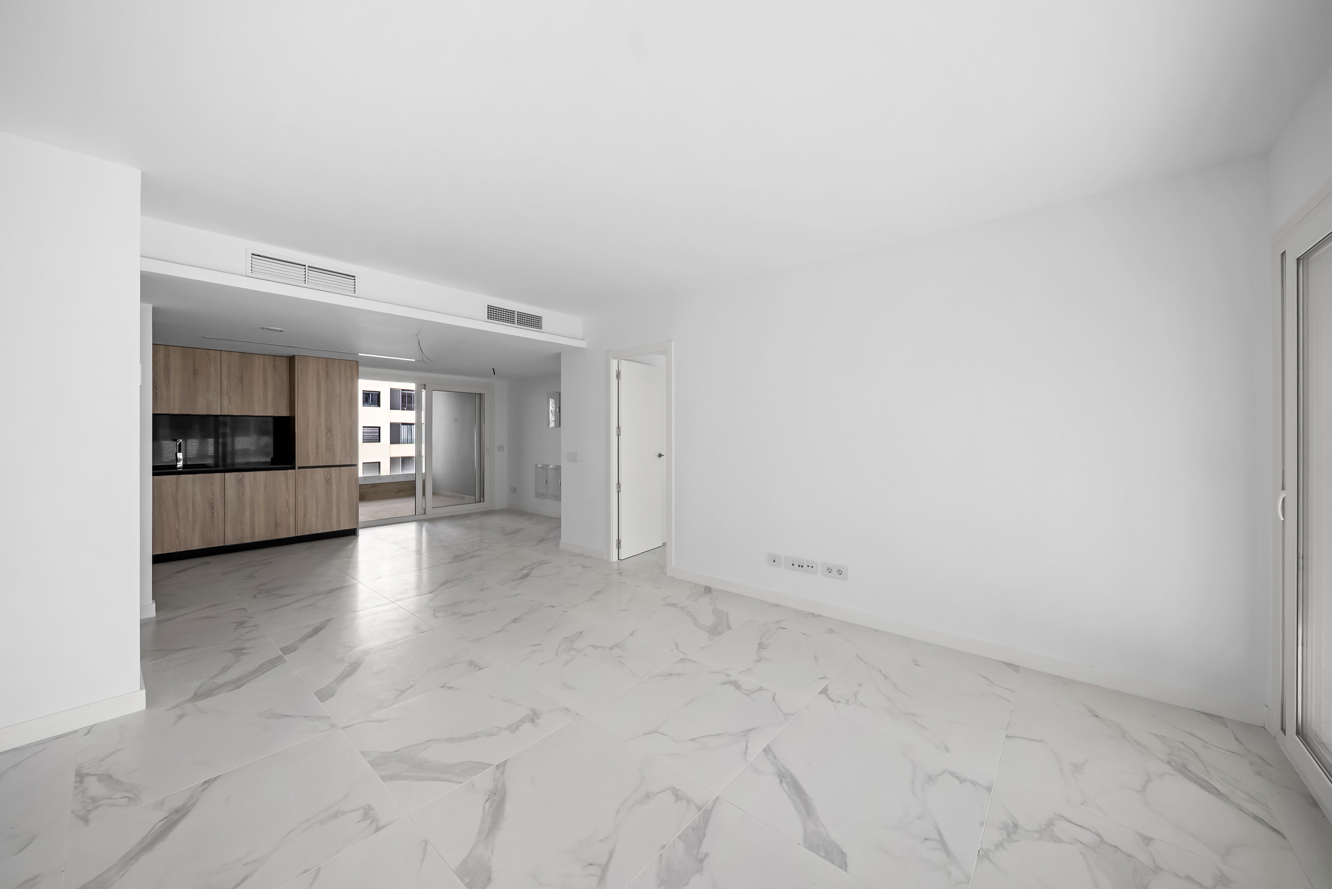 For sale - 3 Bedroom 2 Bathroom Apartamento in Torrevieja - Punta Prima  - Alicante