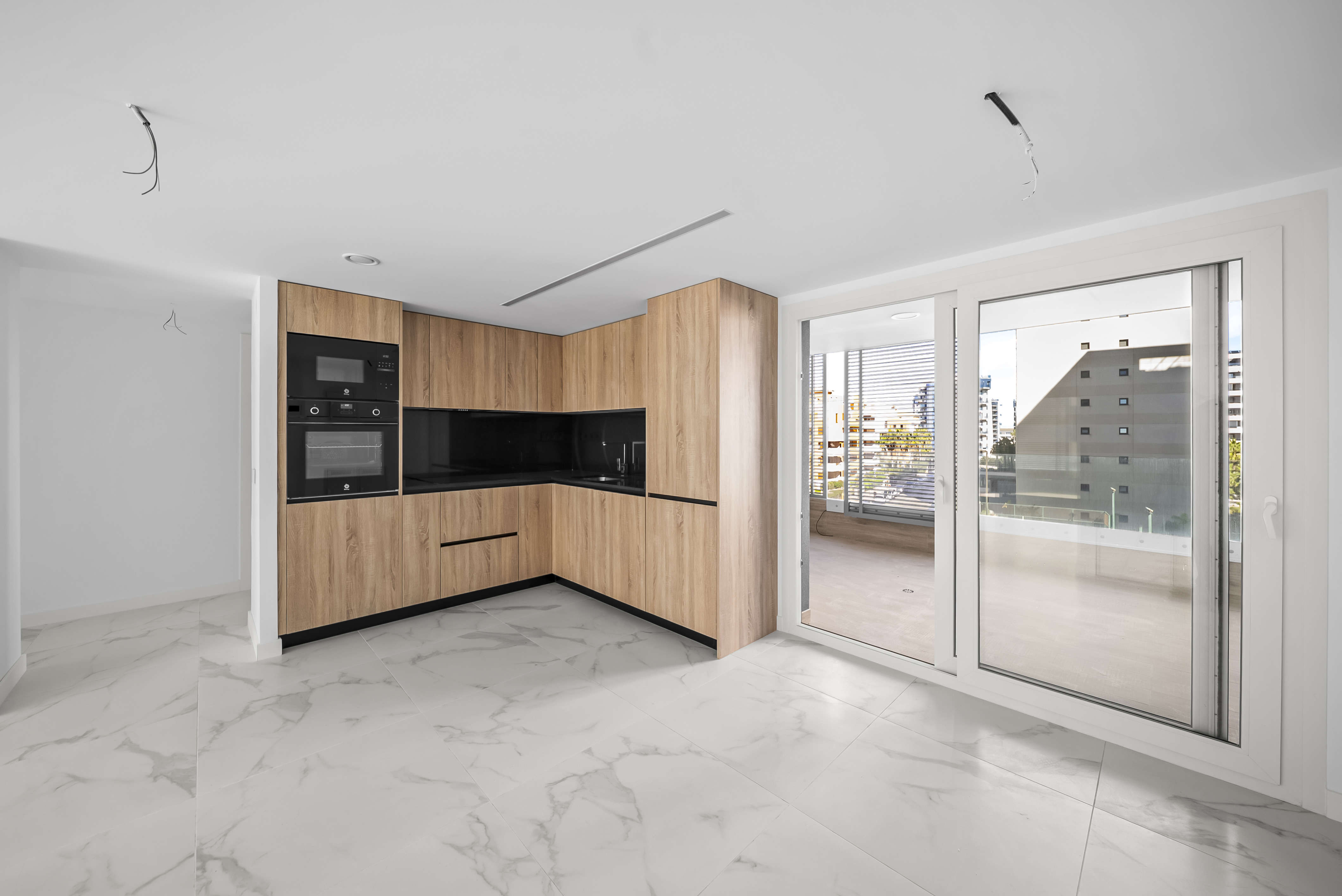 For sale - 3 Bedroom 2 Bathroom Apartamento in Torrevieja - Punta Prima  - Alicante