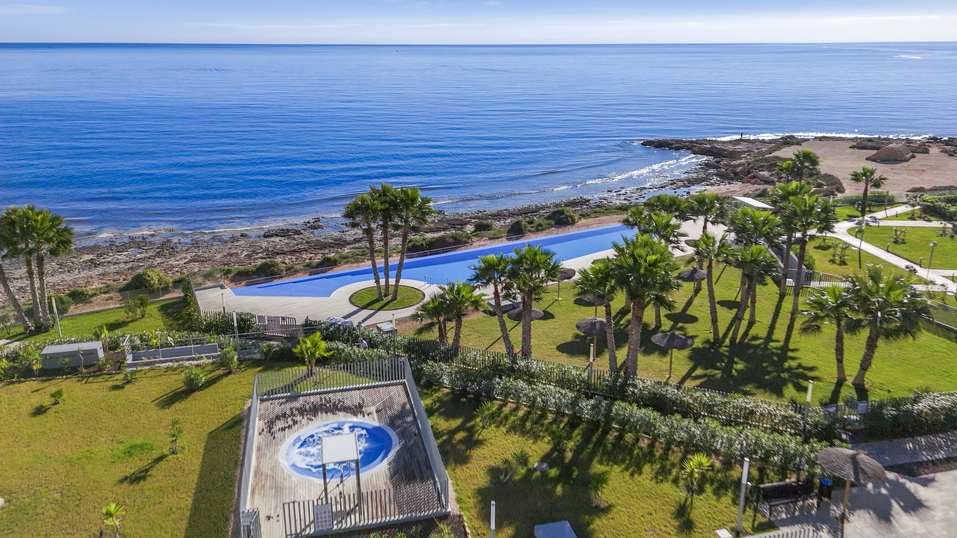 For sale - 3 Bedroom 2 Bathroom Apartamento in Torrevieja - Punta Prima  - Alicante