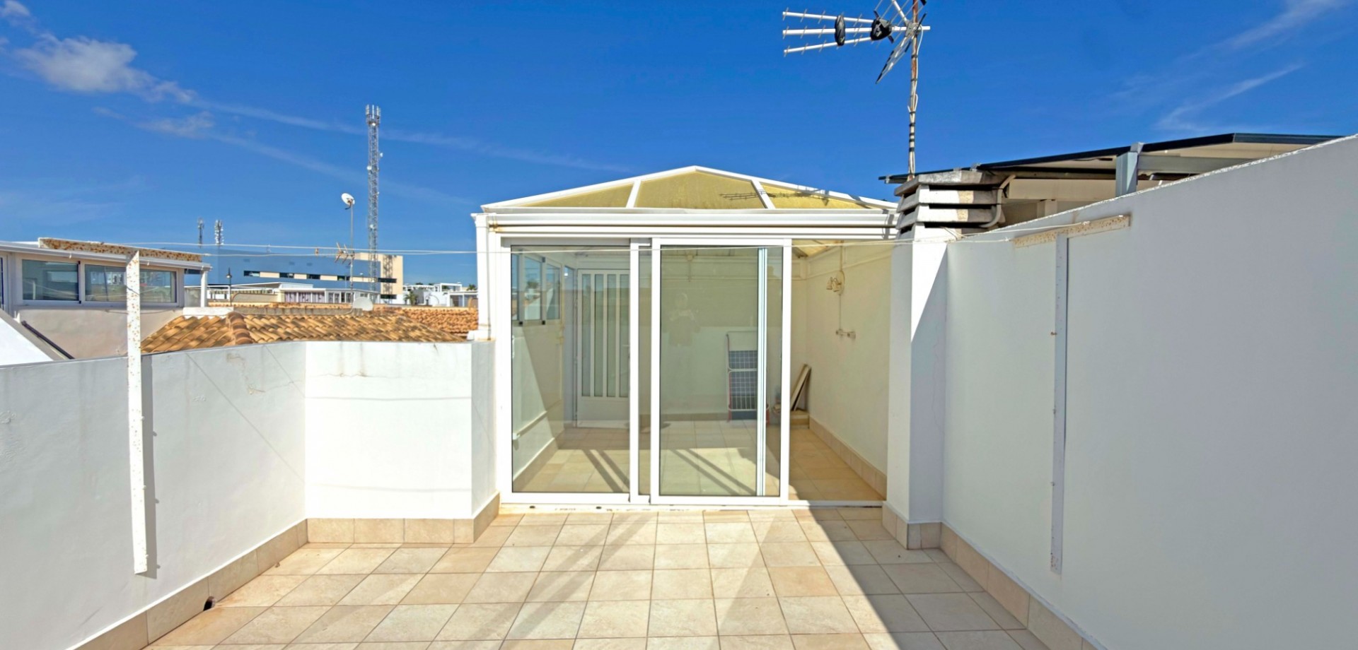 For sale - 2 Bedroom 1 Bathroom Bungalow in Orihuela Costa - La Zenia  - Costa Blanca (Alicante)