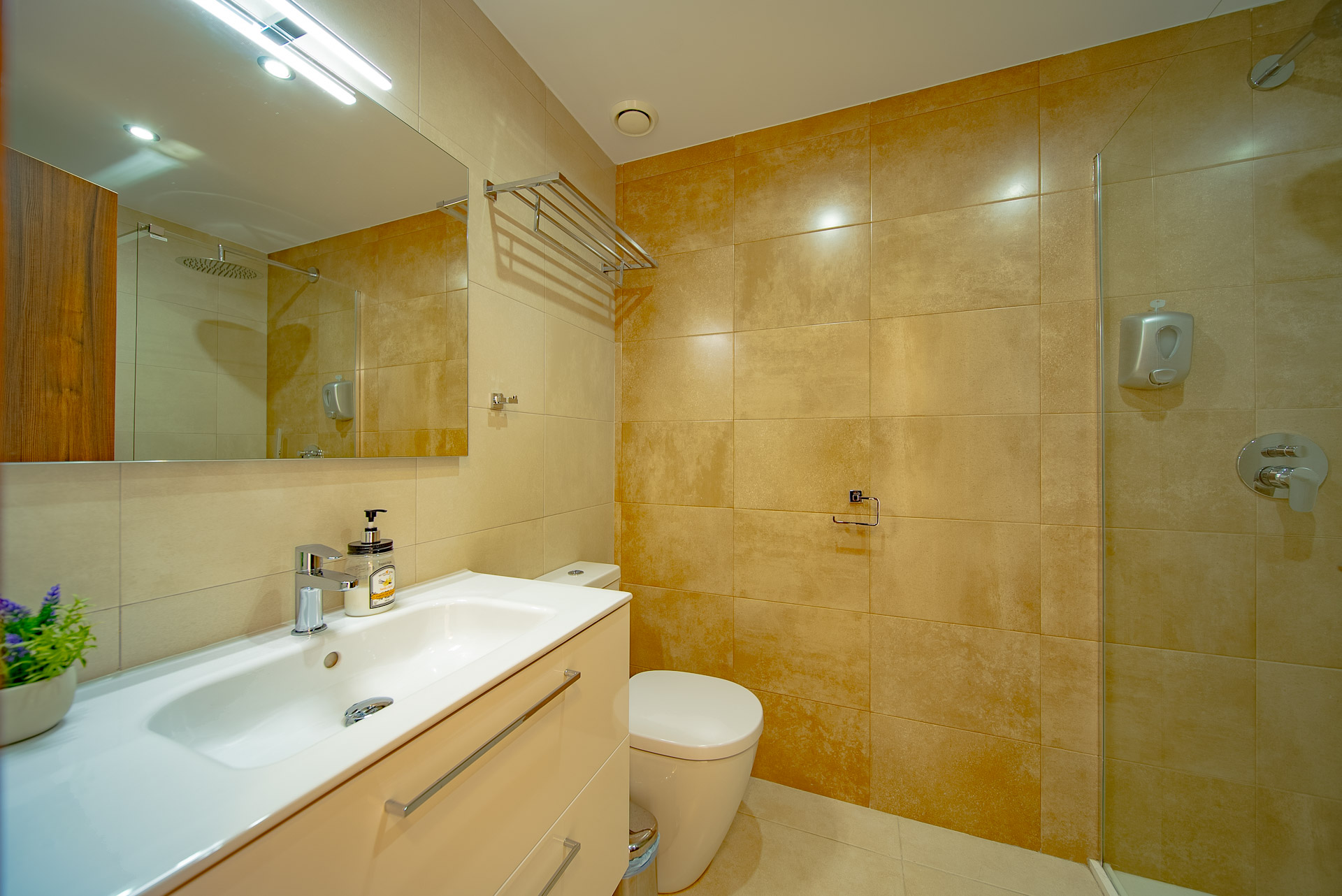 For sale - 3 Bedroom 2 Bathroom Ático in Orihuela Costa - Villamartin  - Alicante