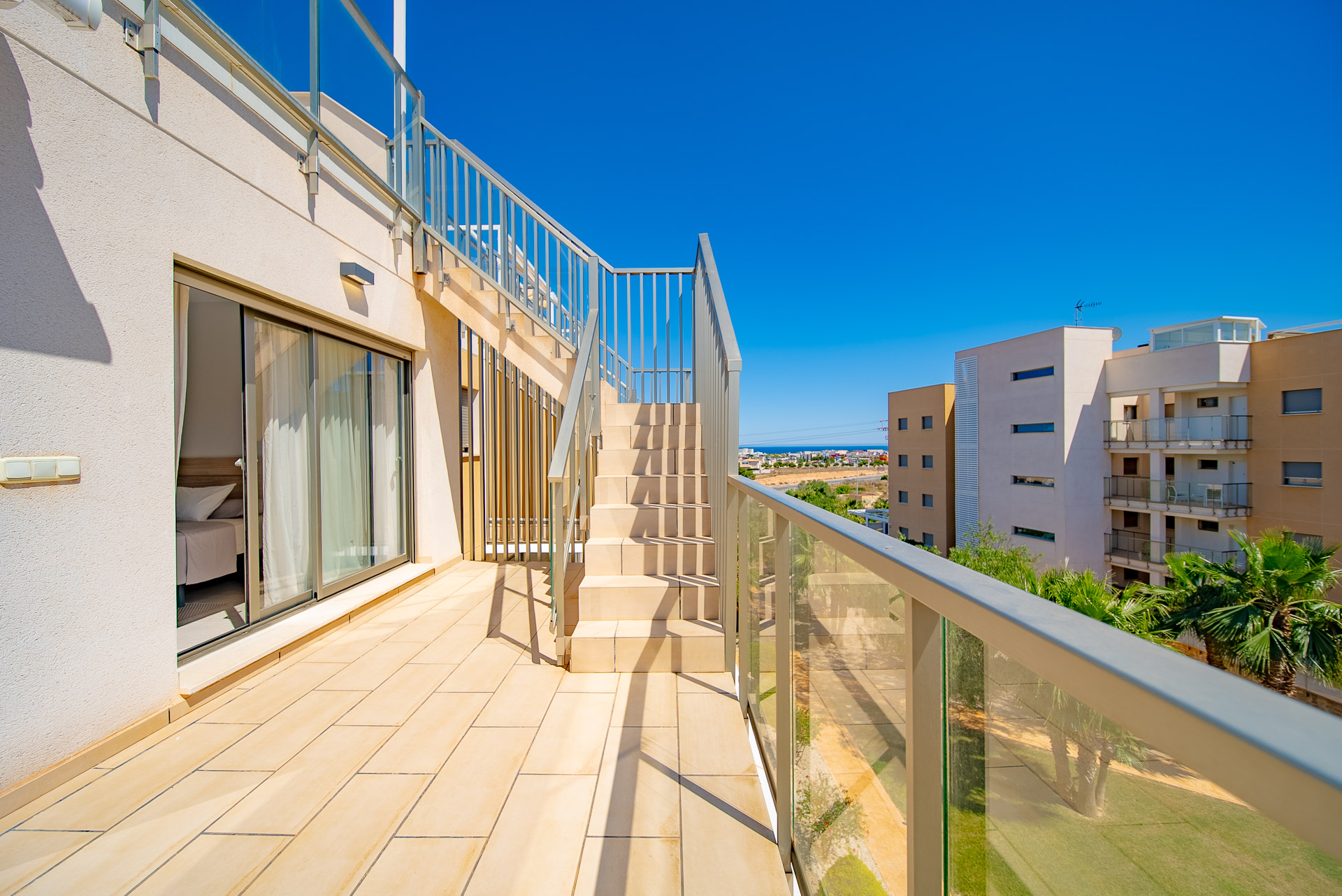 For sale - 3 Bedroom 2 Bathroom Ático in Orihuela Costa - Villamartin  - Alicante