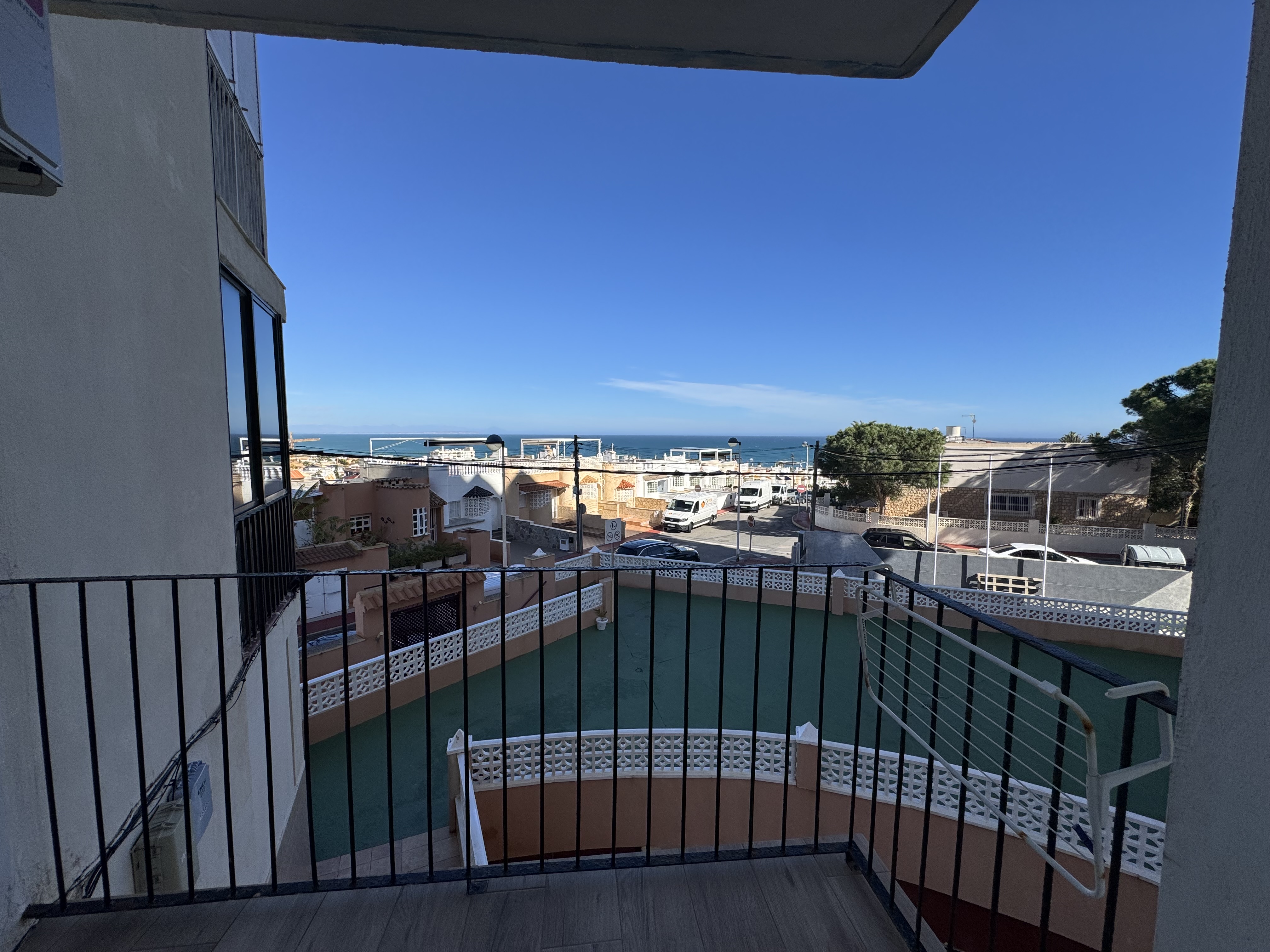 For sale - 1 Bathroom Apartamento in Torrevieja - La Mata  - Alicante