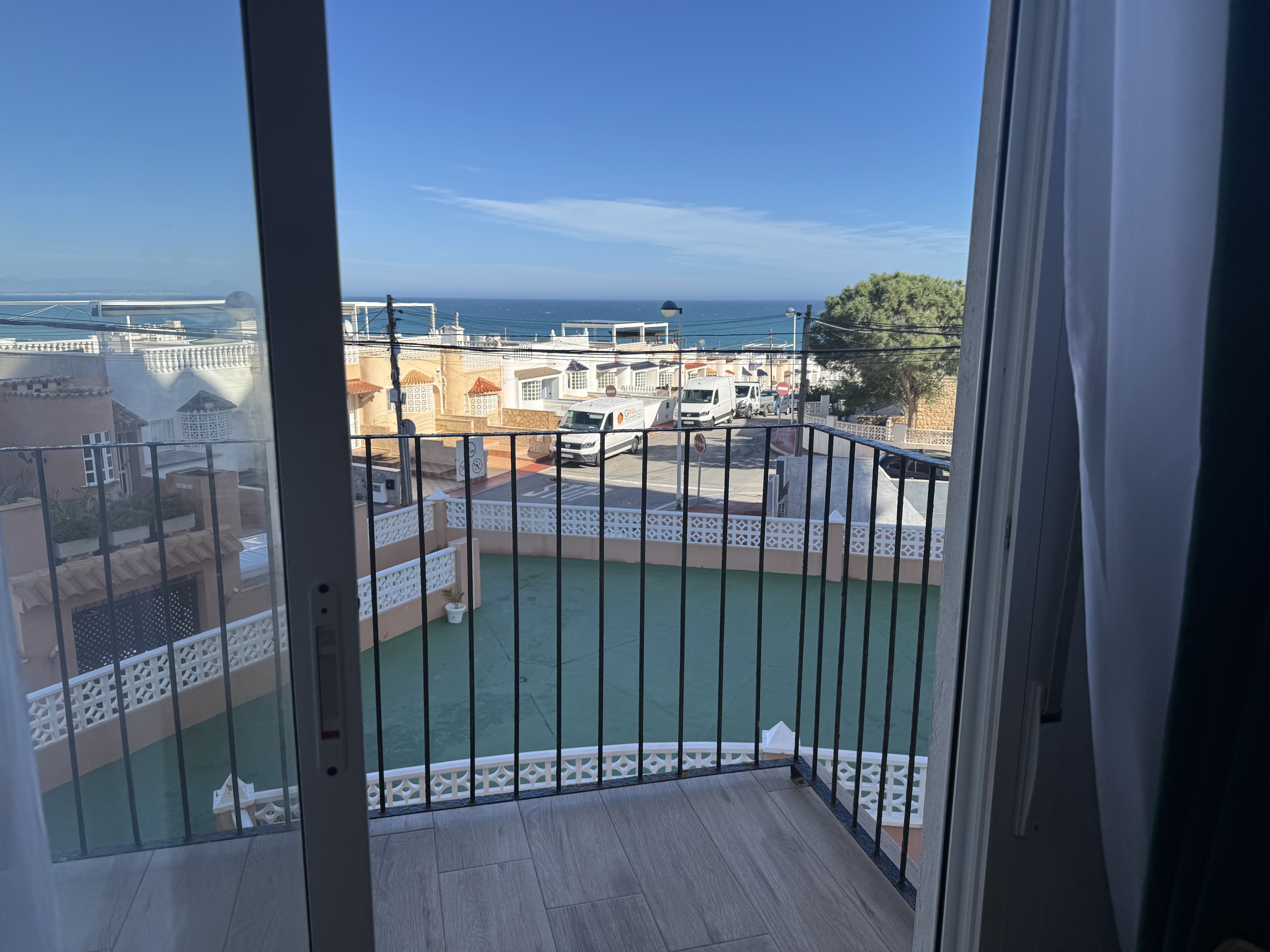 For sale - 1 Bathroom Apartamento in Torrevieja - La Mata  - Alicante