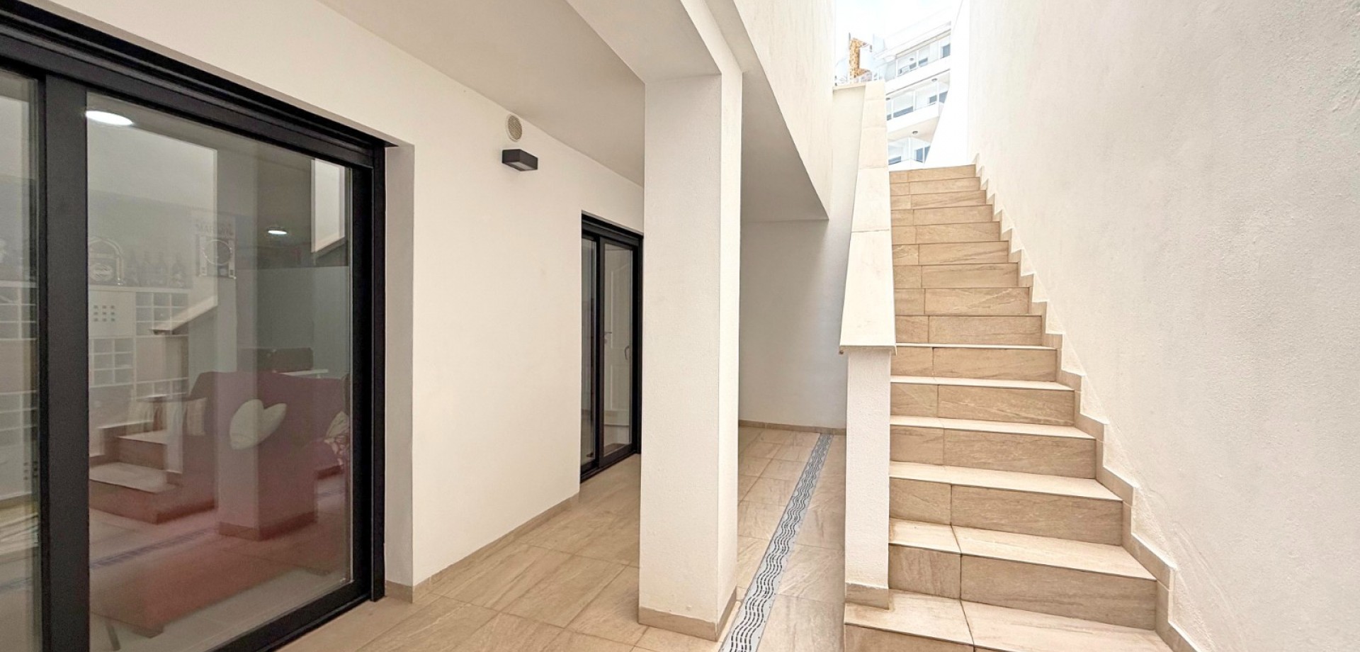 For sale - 3 Bedroom 3 Bathroom Detached Villa in Orihuela Costa - Villamartín  - Costa Blanca (Alicante)