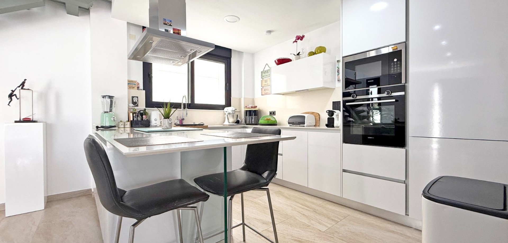 For sale - 3 Bedroom 3 Bathroom Detached Villa in Orihuela Costa - Villamartín  - Costa Blanca (Alicante)