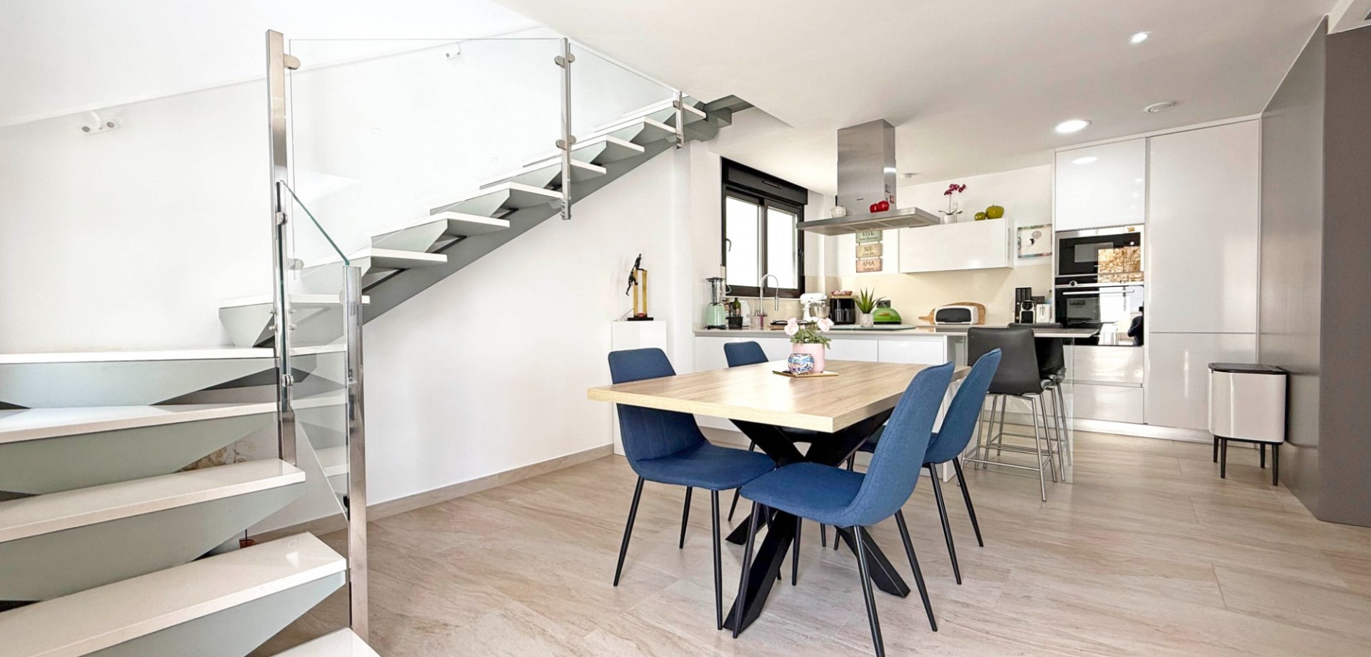 For sale - 3 Bedroom 3 Bathroom Detached Villa in Orihuela Costa - Villamartín  - Costa Blanca (Alicante)