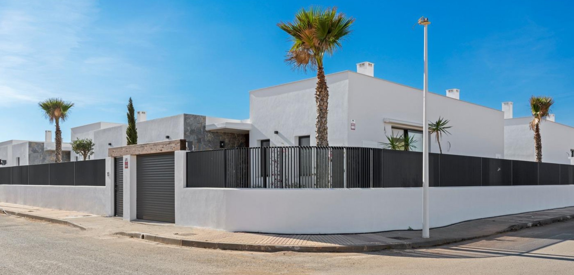 For sale - 3 Bedroom 2 Bathroom Detached Villa in Cartagena - Mar De Cristal  - Murcia