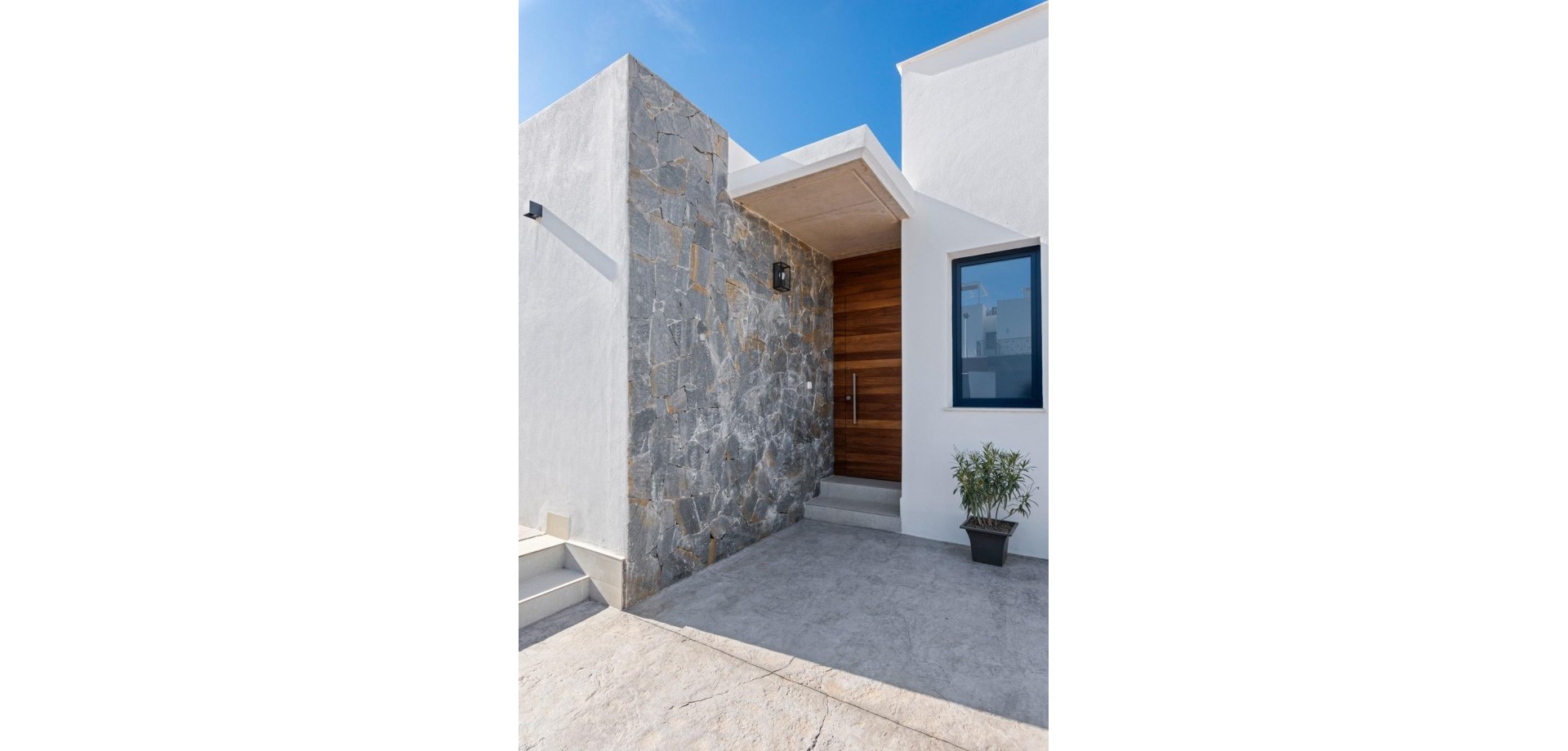 For sale - 3 Bedroom 2 Bathroom Detached Villa in Cartagena - Mar De Cristal  - Murcia