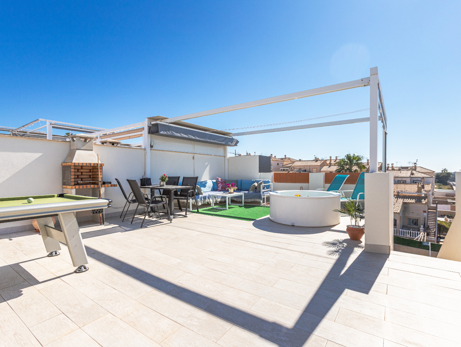 For sale - 2 Bedroom 2 Bathroom Bungalow in Los Altos - Los Altos  - Alicante