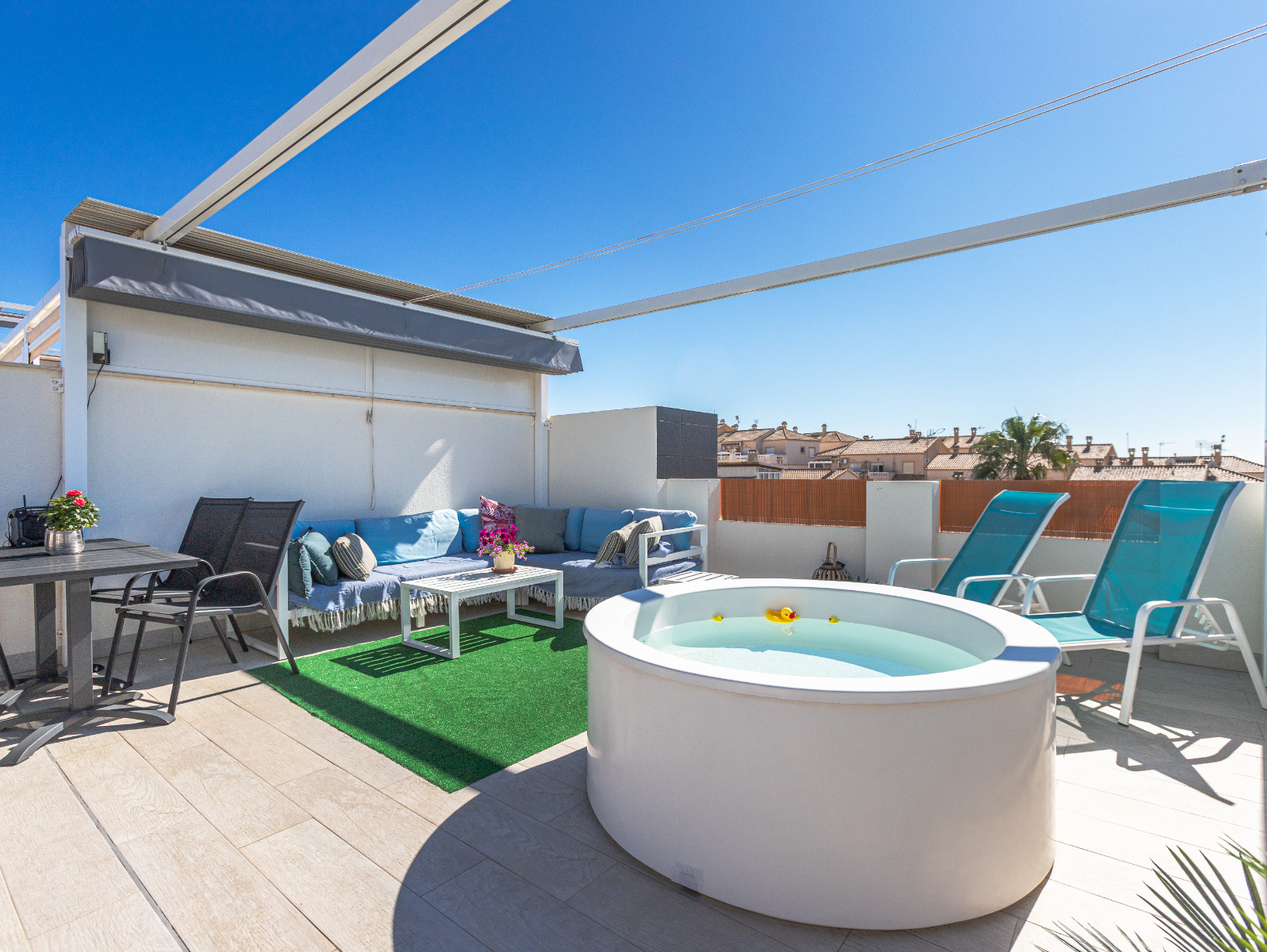 For sale - 2 Bedroom 2 Bathroom Bungalow in Los Altos - Los Altos  - Alicante