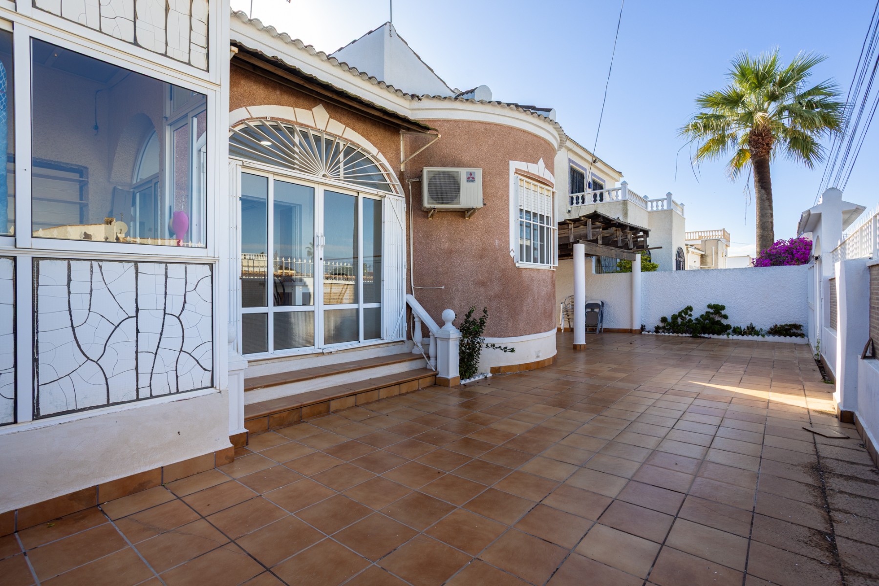 For sale - 3 Bedroom 2 Bathroom Detached Villa in Torrevieja - Urbanización San Luis  - Alicante