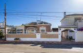 35-33586/76045, 3 Bedroom 2 Bathroom Detached Villa in Torrevieja