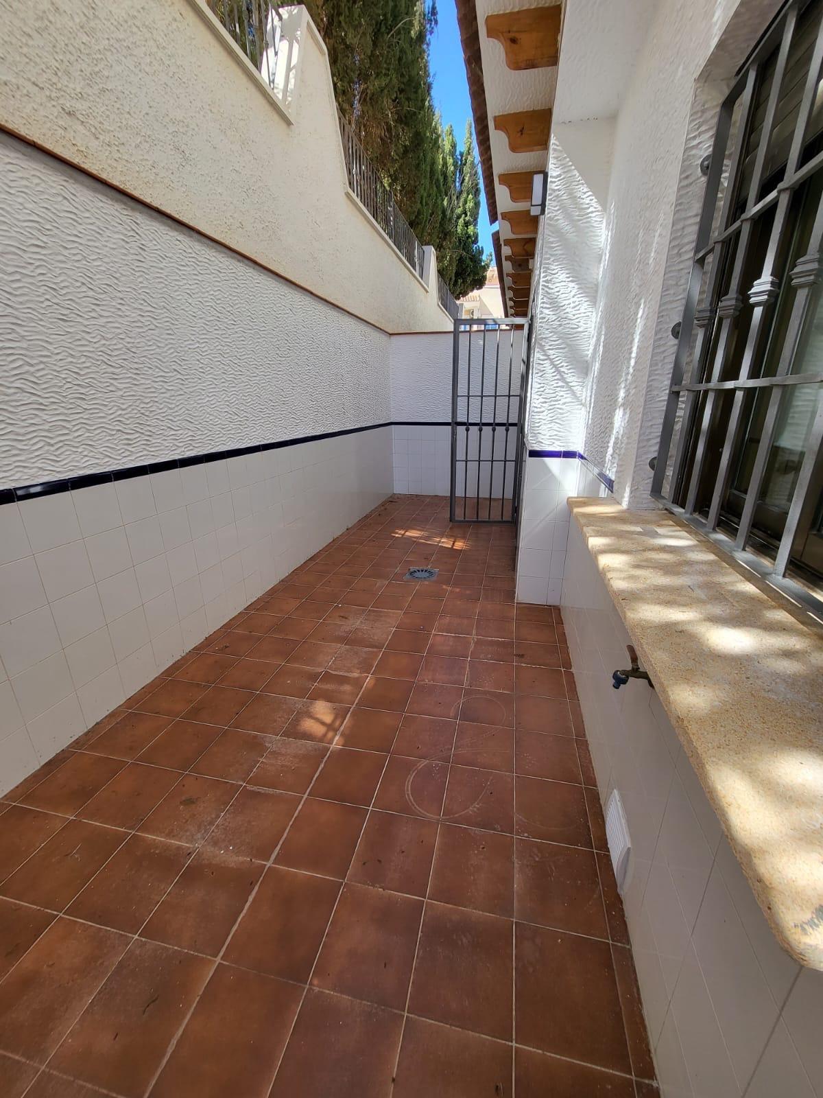 For sale - 3 Bedroom 3 Bathroom Villa in San Miguel de Salinas - Cerro Del Sol  - Alicante