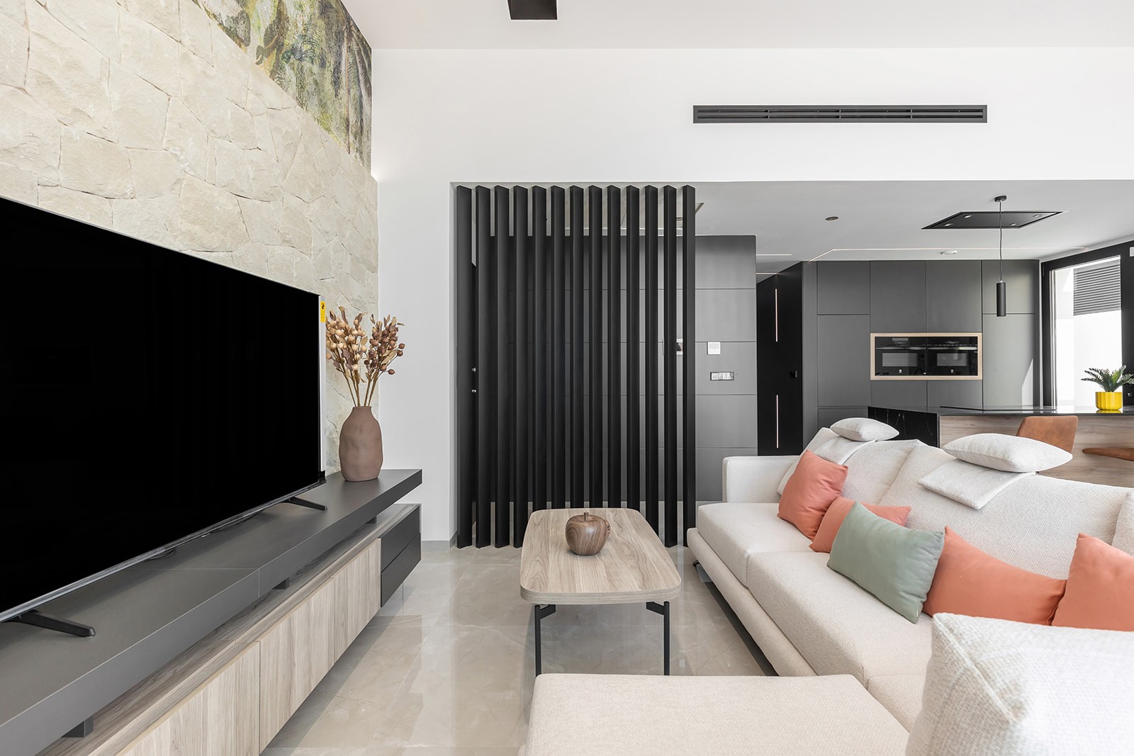 For sale - 3 Bedroom 2 Bathroom Villa in El Chaparral - Inland  - Alicante