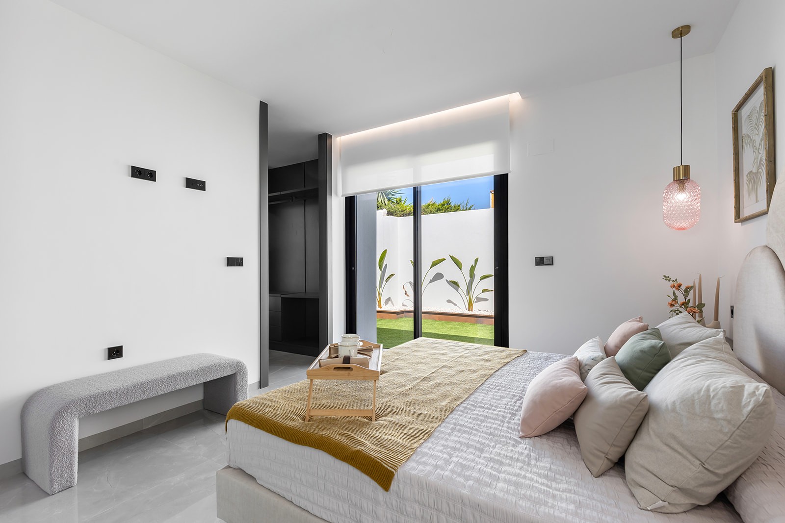 For sale - 3 Bedroom 2 Bathroom Villa in El Chaparral - Inland  - Alicante