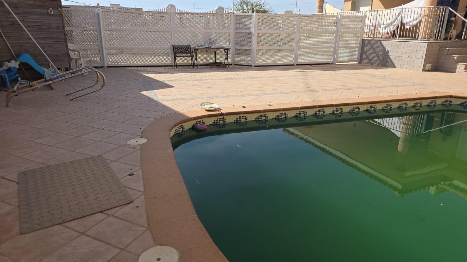 For sale - 4 Bedroom 2 Bathroom Villa in Pilar de La Horadada - Pilar De La Horadada  - Alicante
