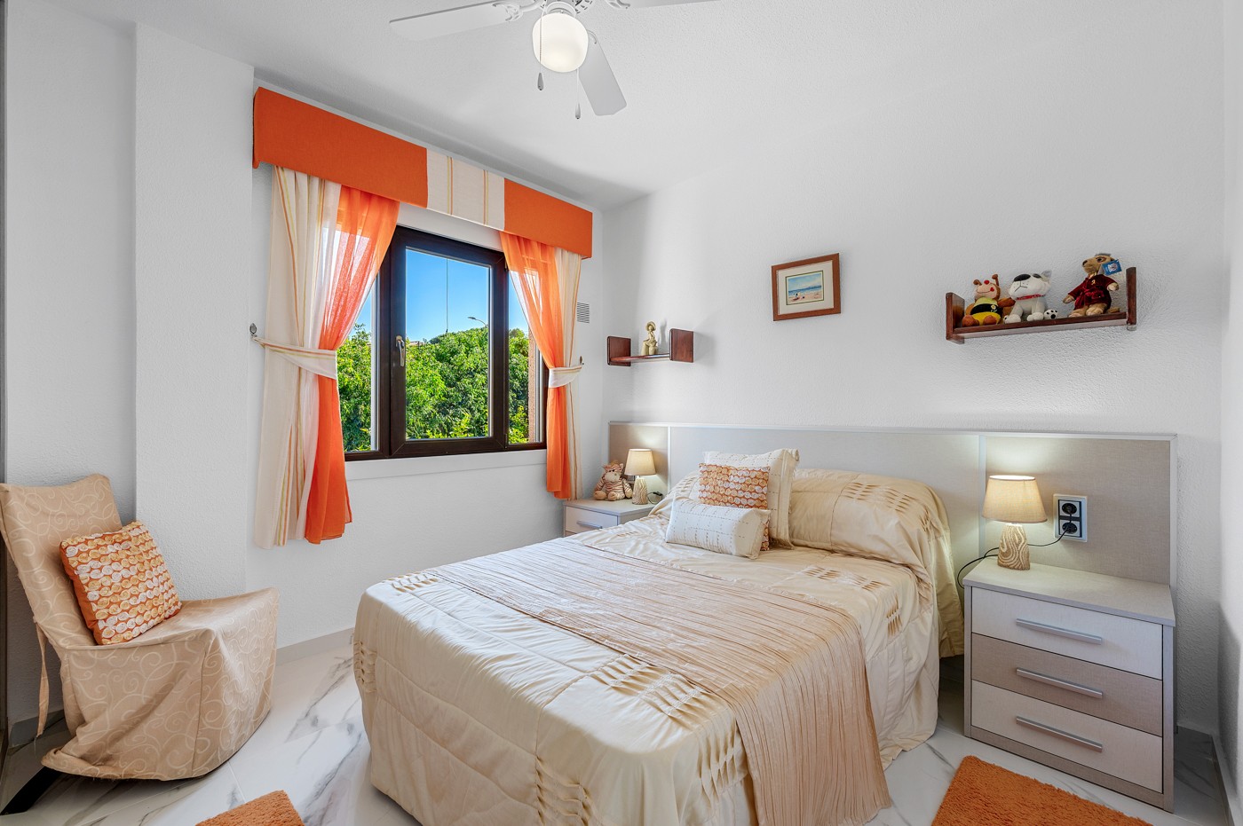 For sale - 5 Bedroom 4 Bathroom Villa in Almoradi - Inland  - Alicante