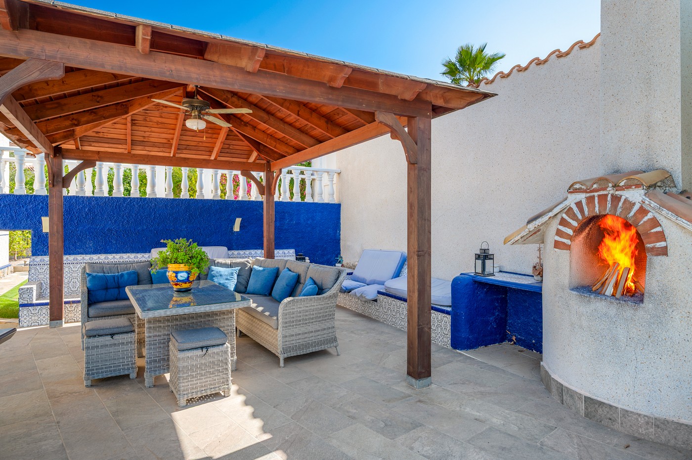 For sale - 5 Bedroom 4 Bathroom Villa in Almoradi - Inland  - Alicante