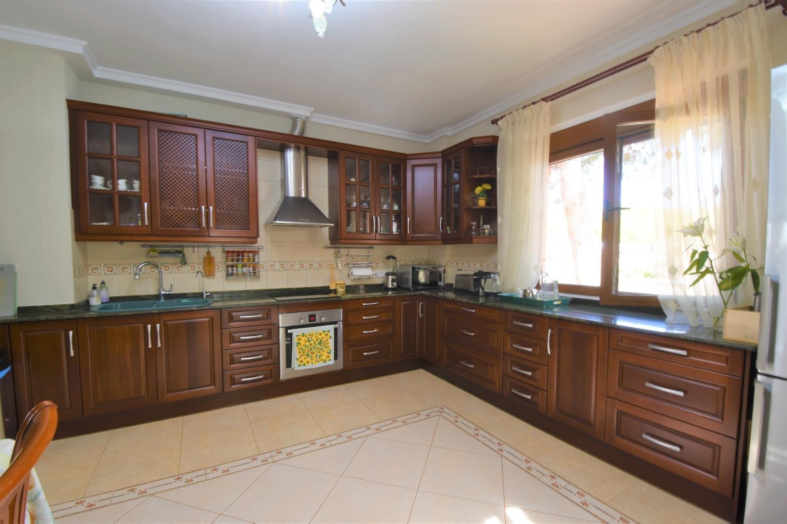 For sale - 5 Bedroom 4 Bathroom Villa in Rojales - Ciudad Quesada  - Alicante