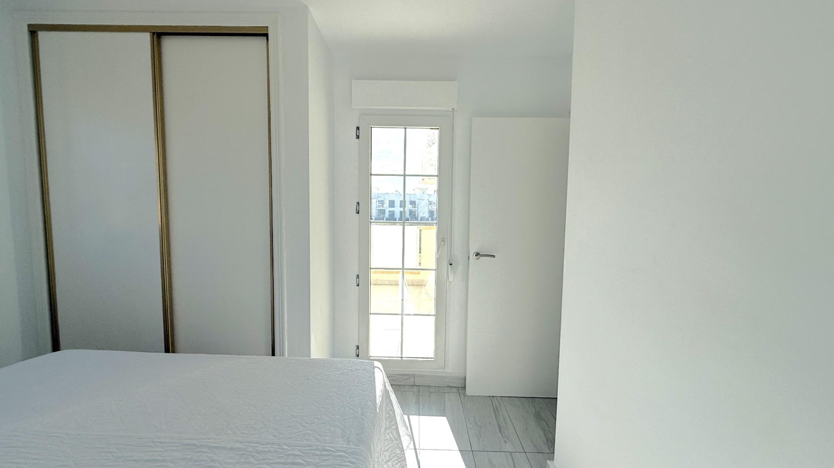 For sale - 2 Bedroom 2 Bathroom Town House in Orihuela - Inland  - Alicante